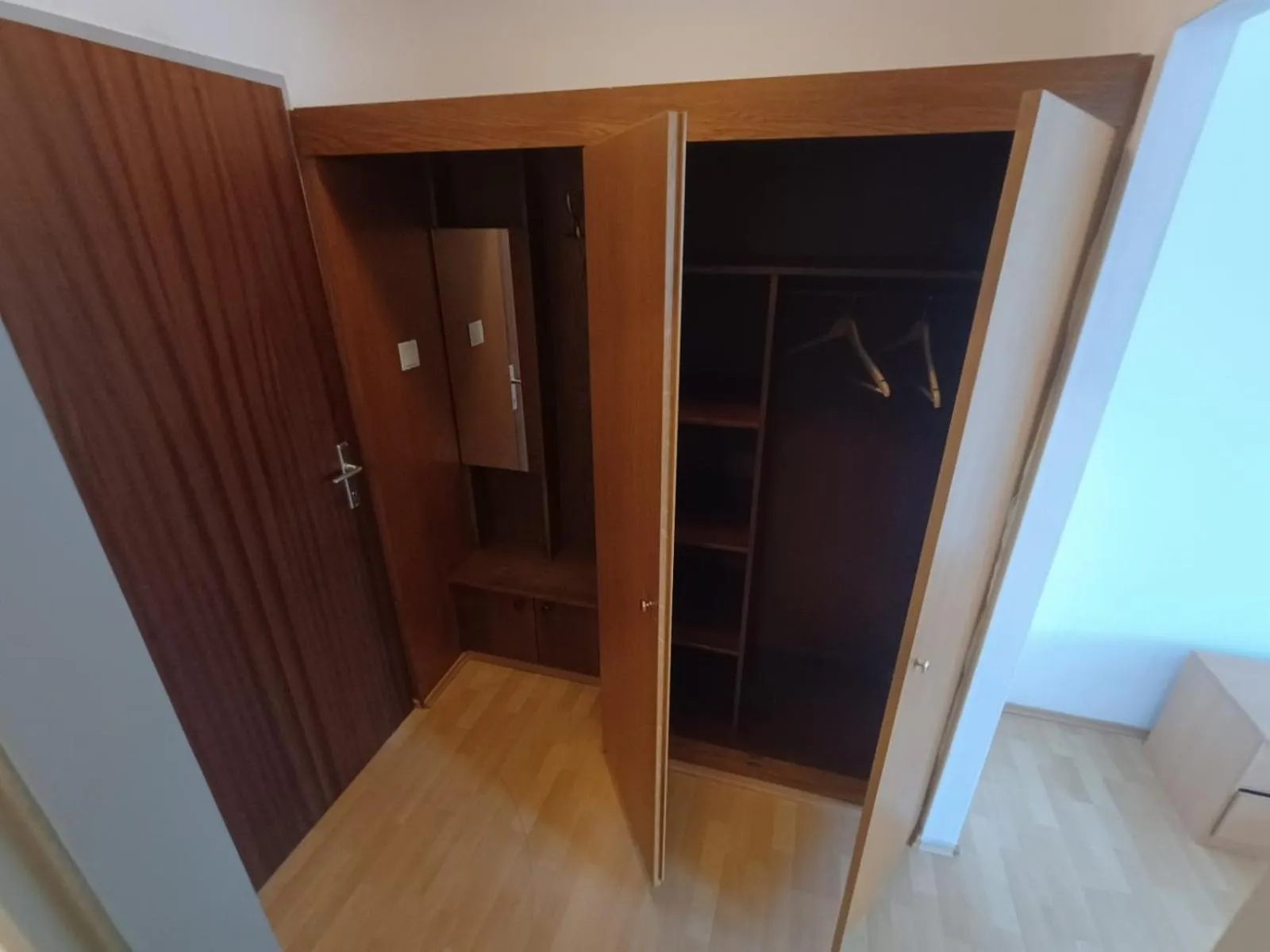wardrobe in Hotel MEDITERRANEO