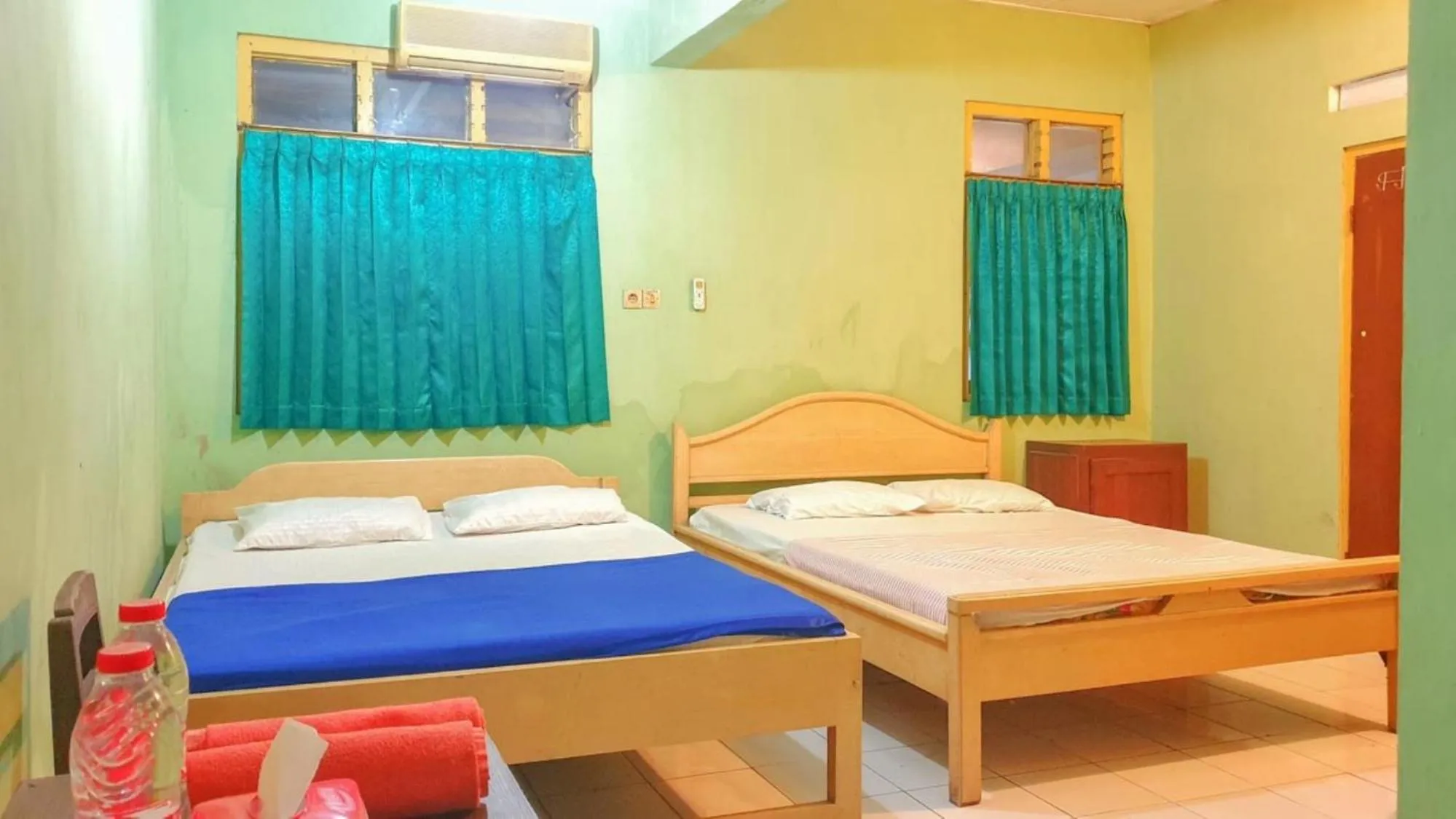 Bedroom, Bed in Hotel Jaya Kusuma near Candi Prambanan Mitra RedDoorz