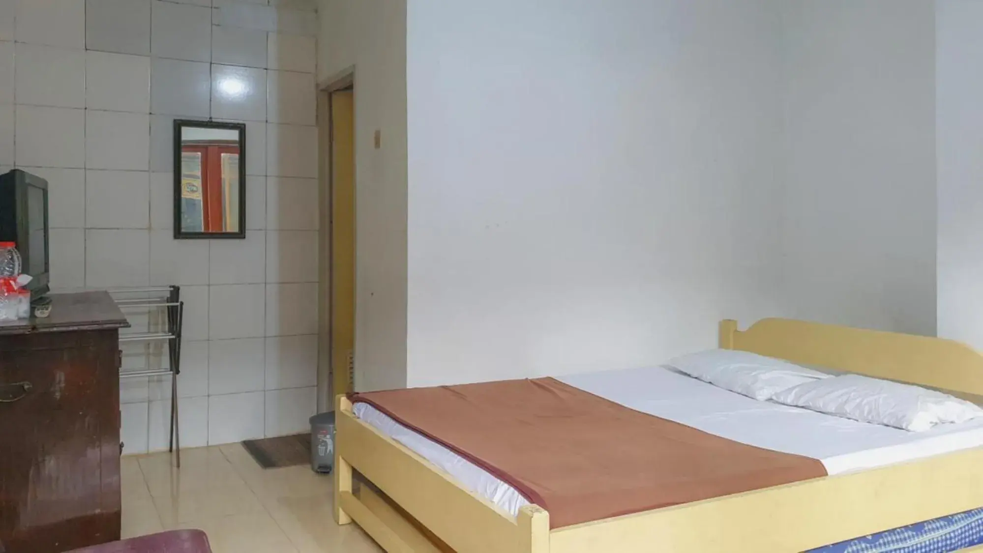 Hotel Jaya Kusuma near Candi Prambanan Mitra RedDoorz Hotel Jaya Kusuma near Candi Prambanan Mitra RedDoorz