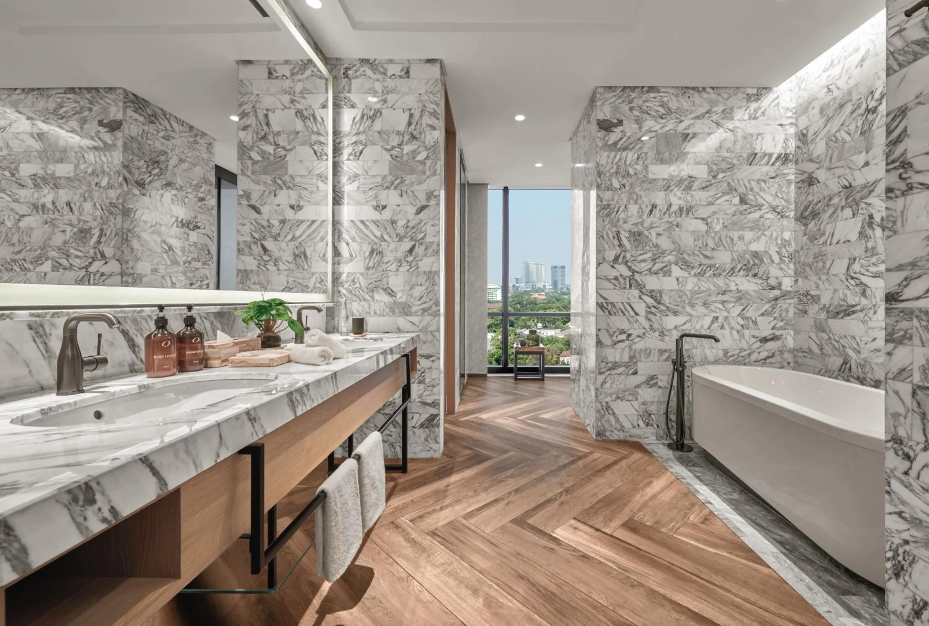 Bathroom in 25hours Hotel Jakarta The Oddbird