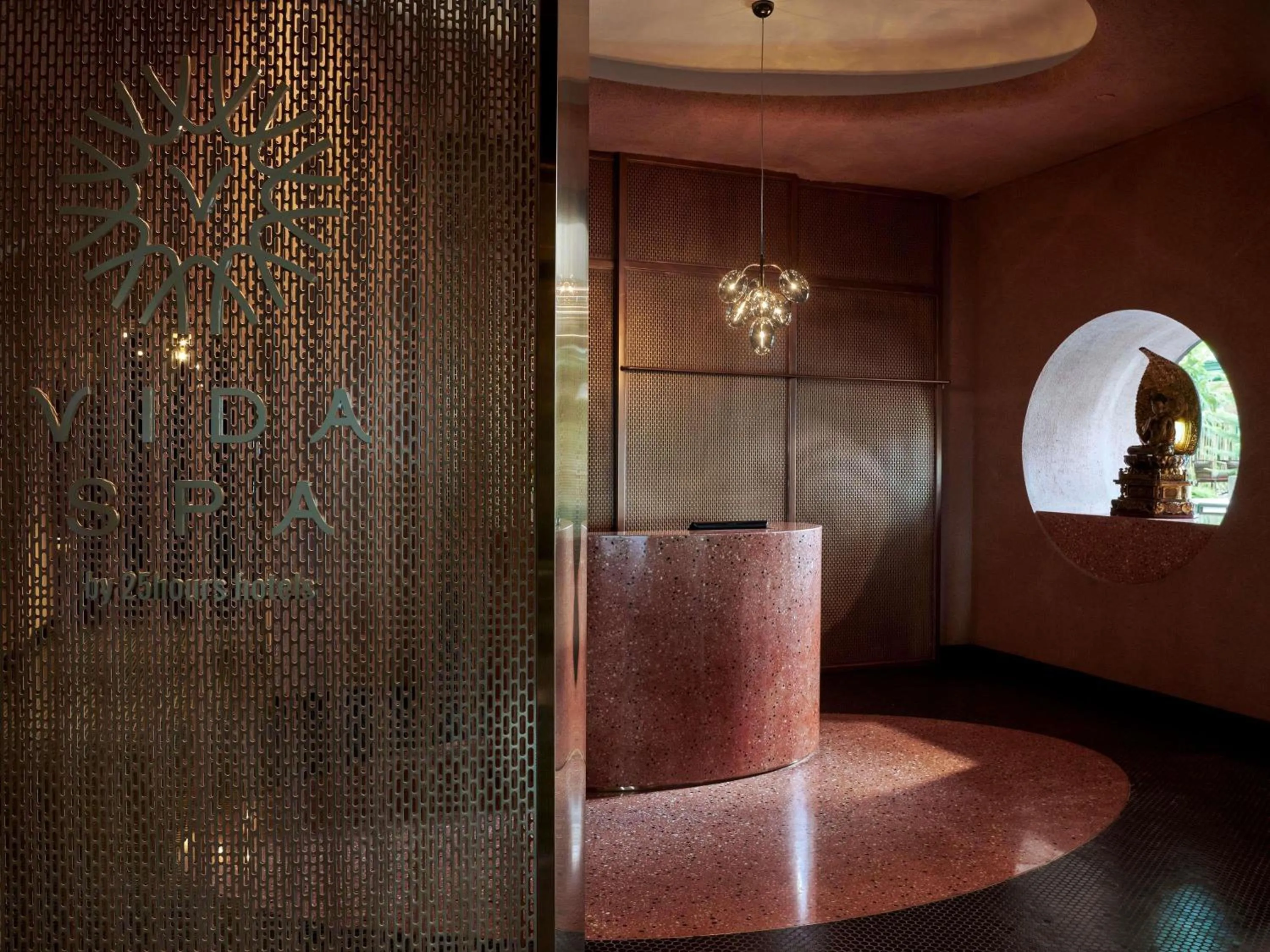 Spa and wellness centre/facilities in 25hours Hotel Jakarta The Oddbird