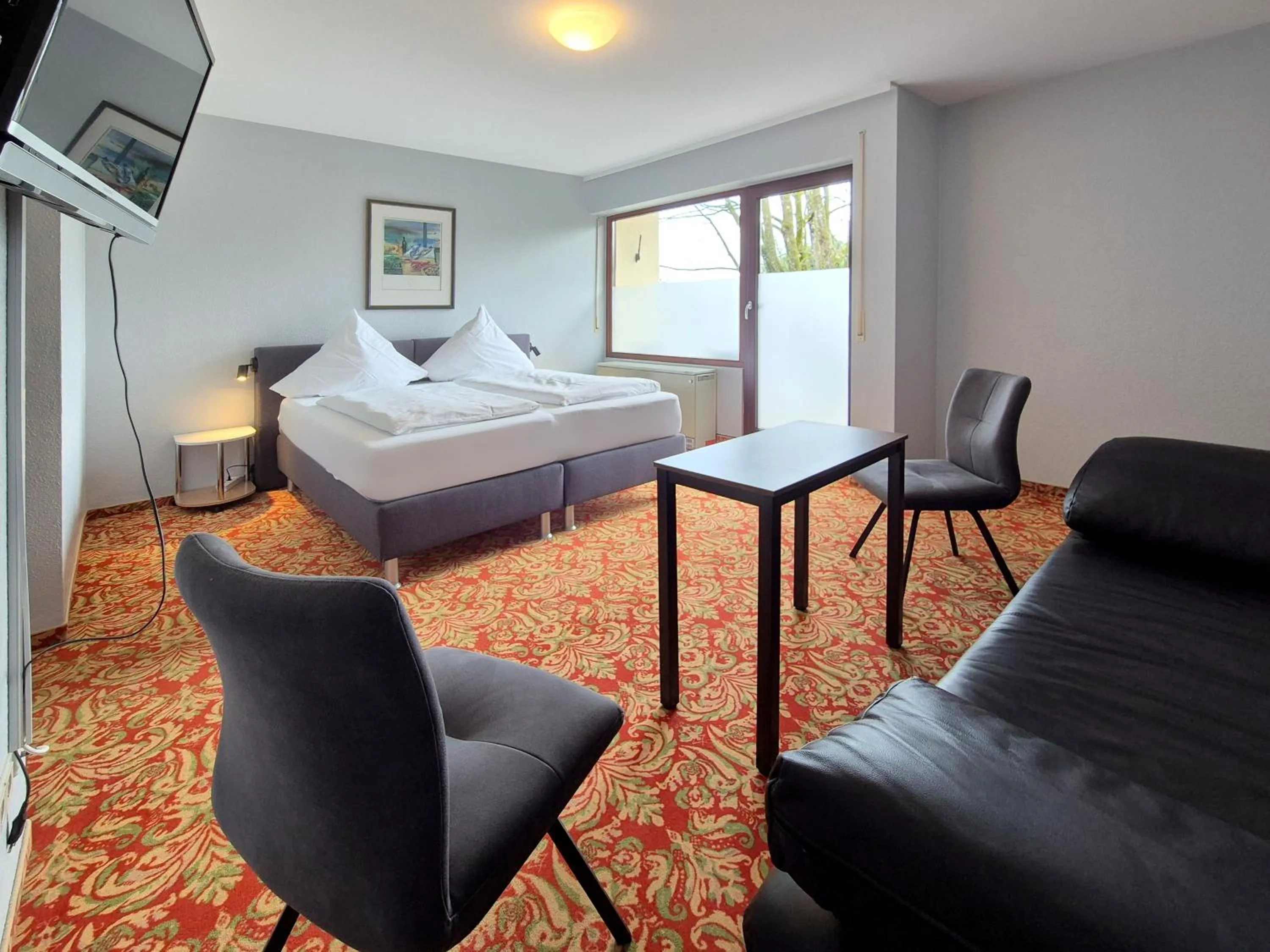 Bed in Hotel Schachener Hof