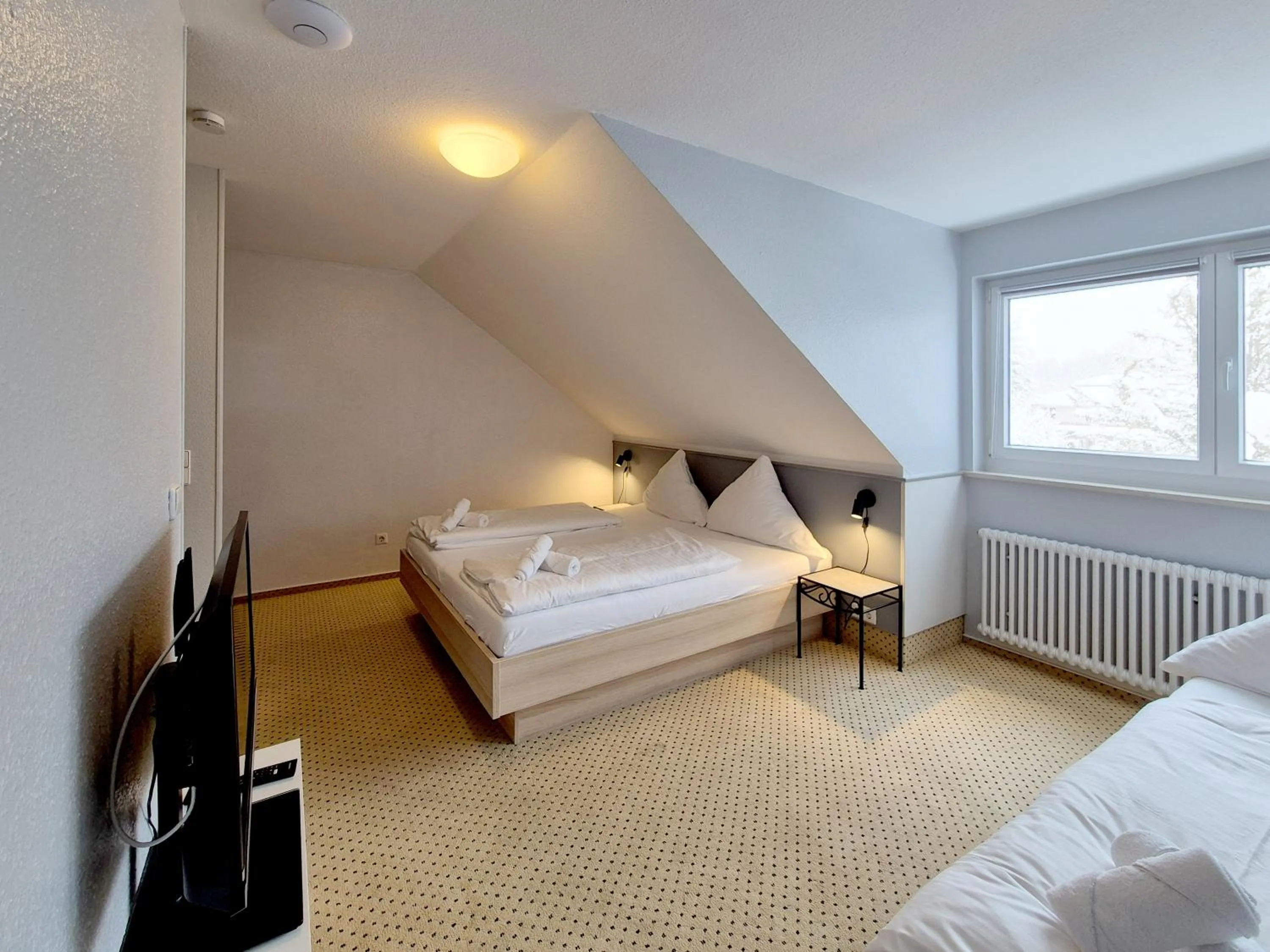 Bed in Hotel Schachener Hof