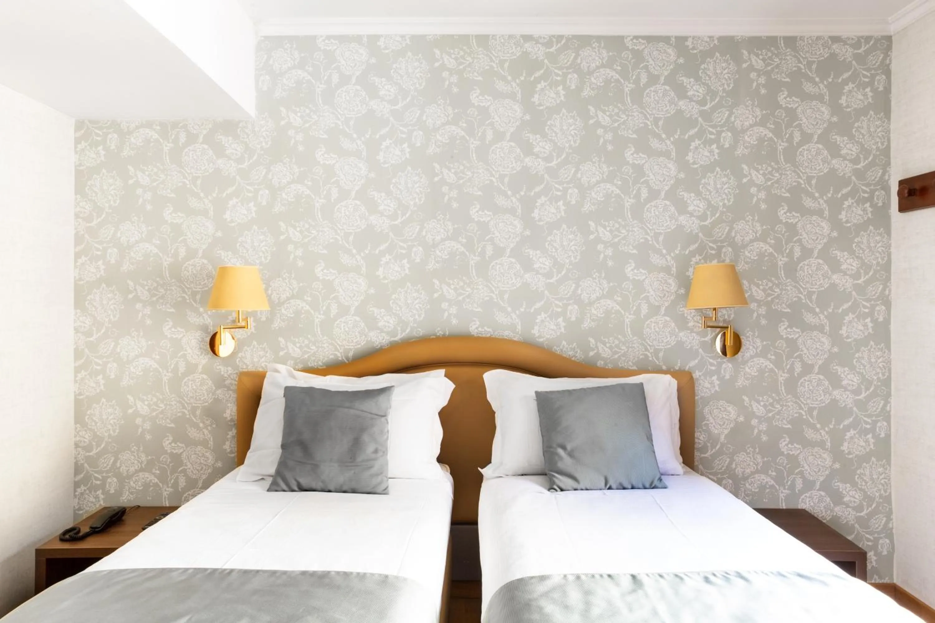 Bed in Hotel Piazza Di Spagna