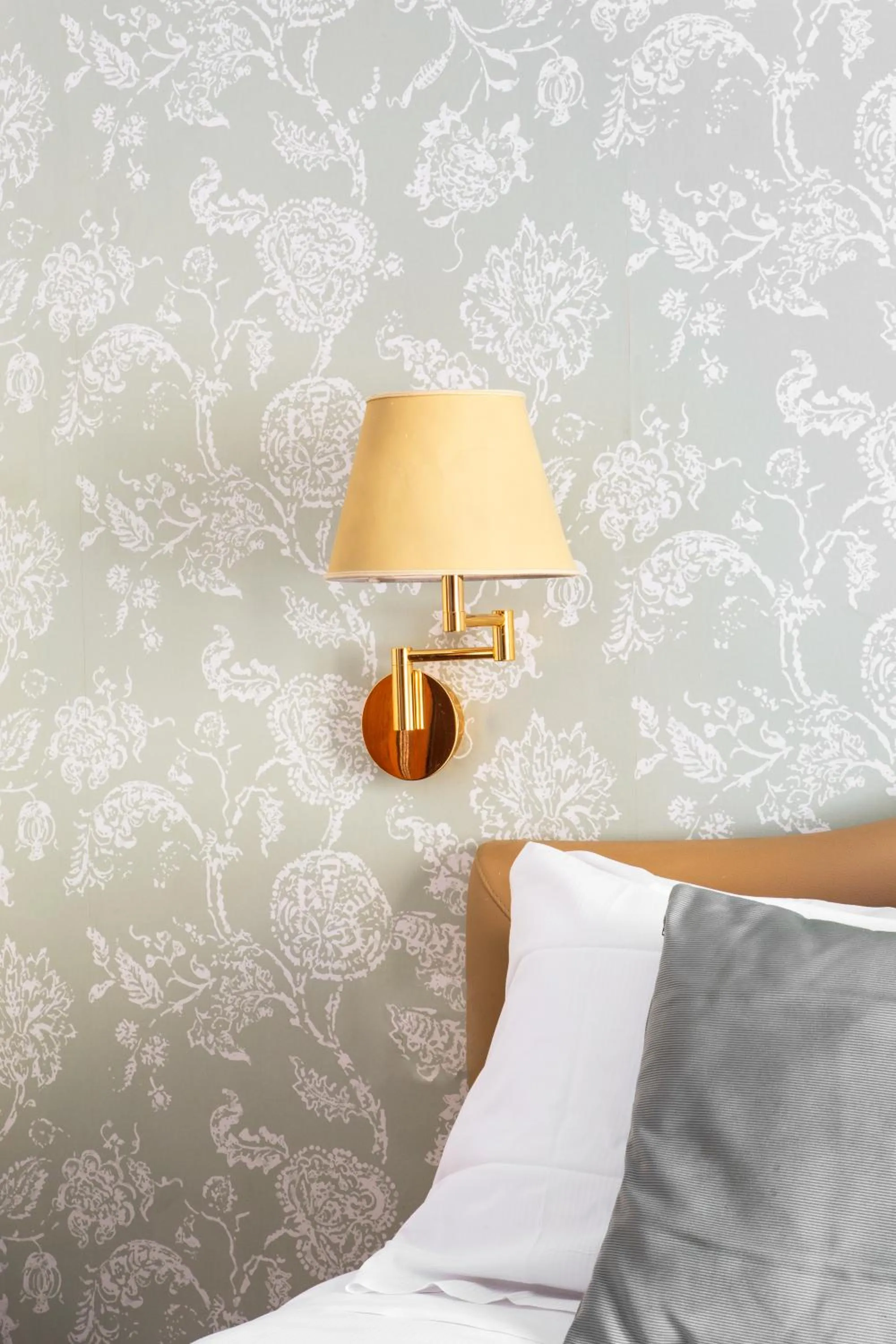 Bed in Hotel Piazza Di Spagna