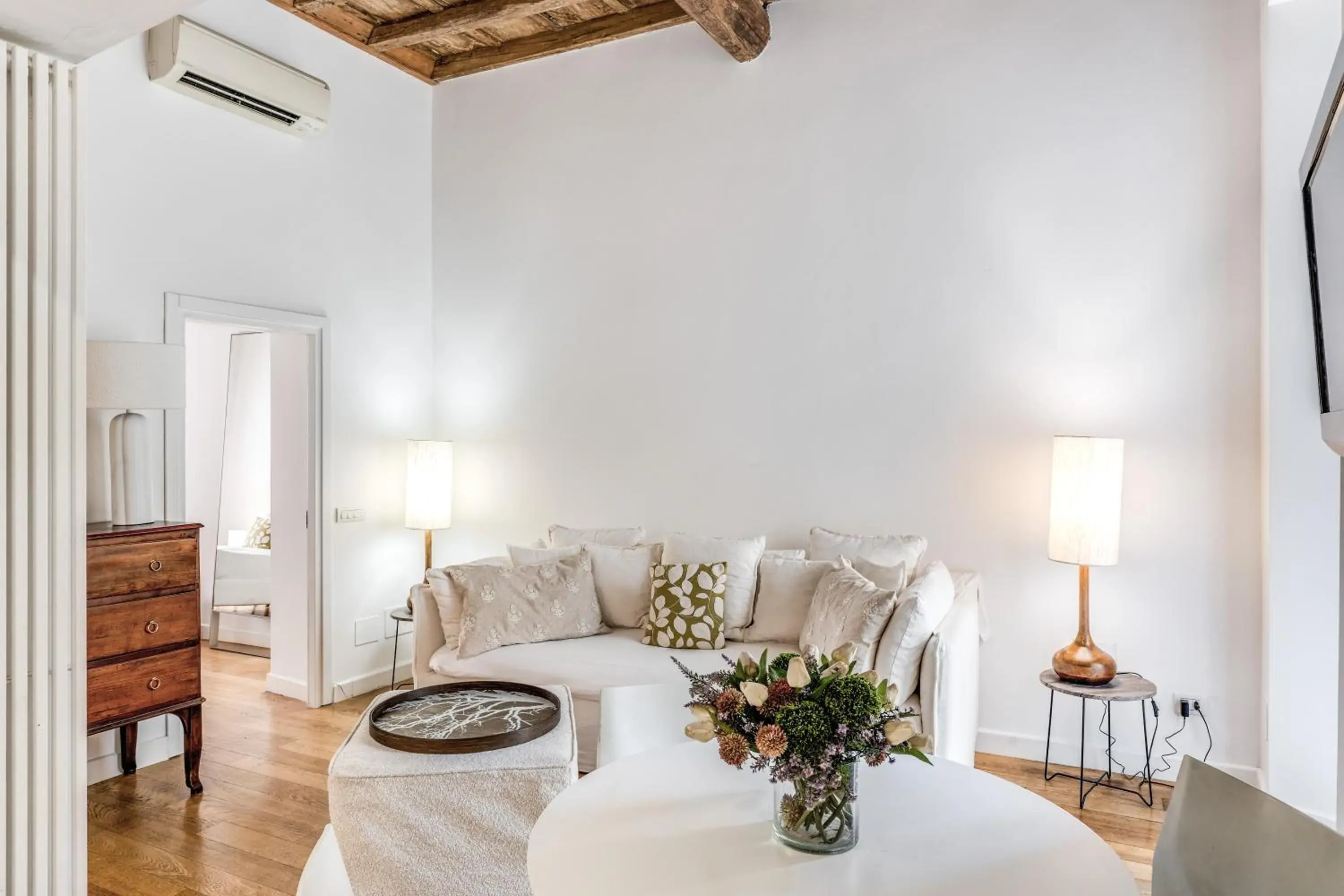 Two-Bedroom Deluxe Apartment - Annex in Trevi Beau Boutique Hotel Two-Bedroom Deluxe Apartment - Annex in Trevi Beau Boutique Hotel