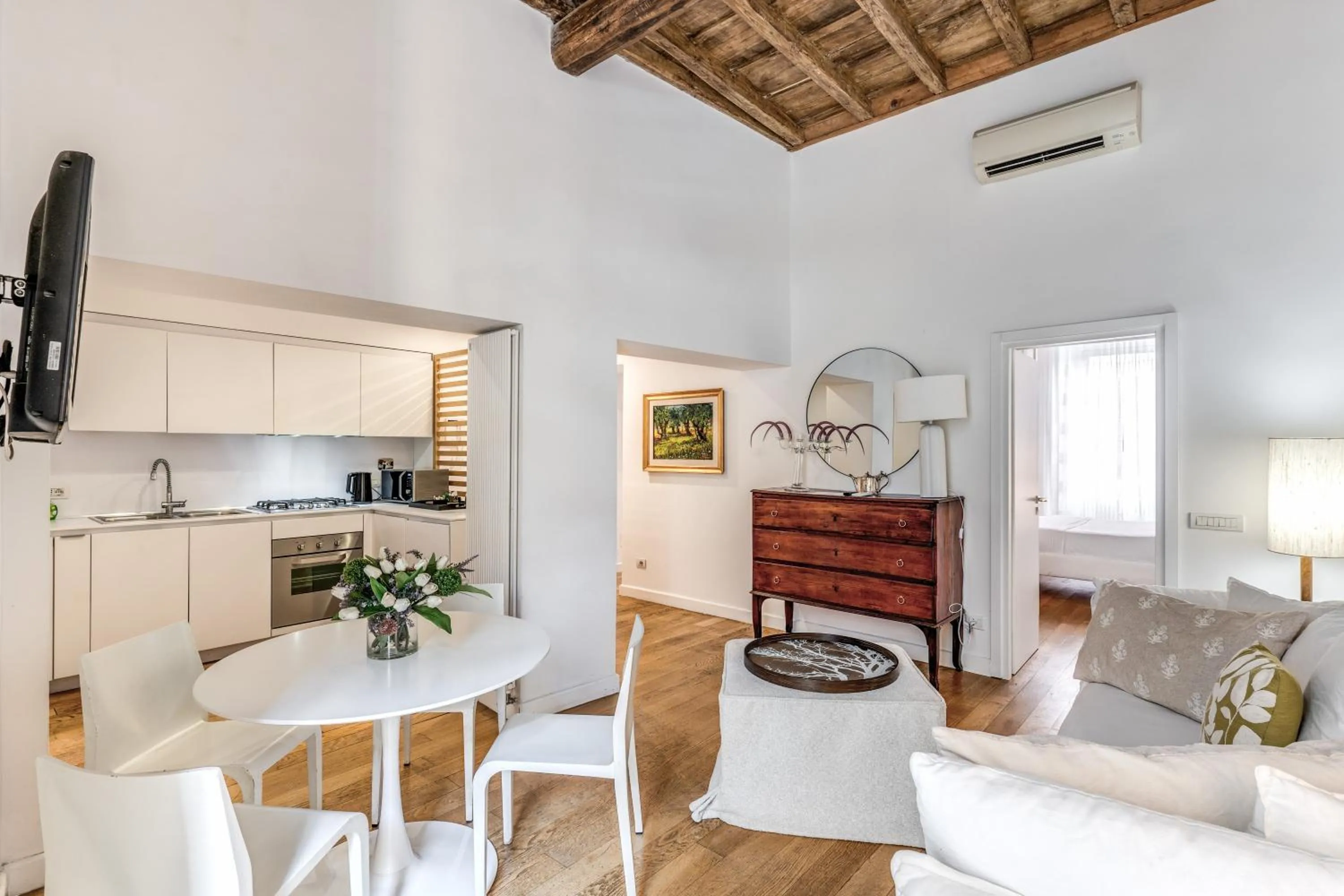 air conditioner in Trevi Beau Boutique Hotel