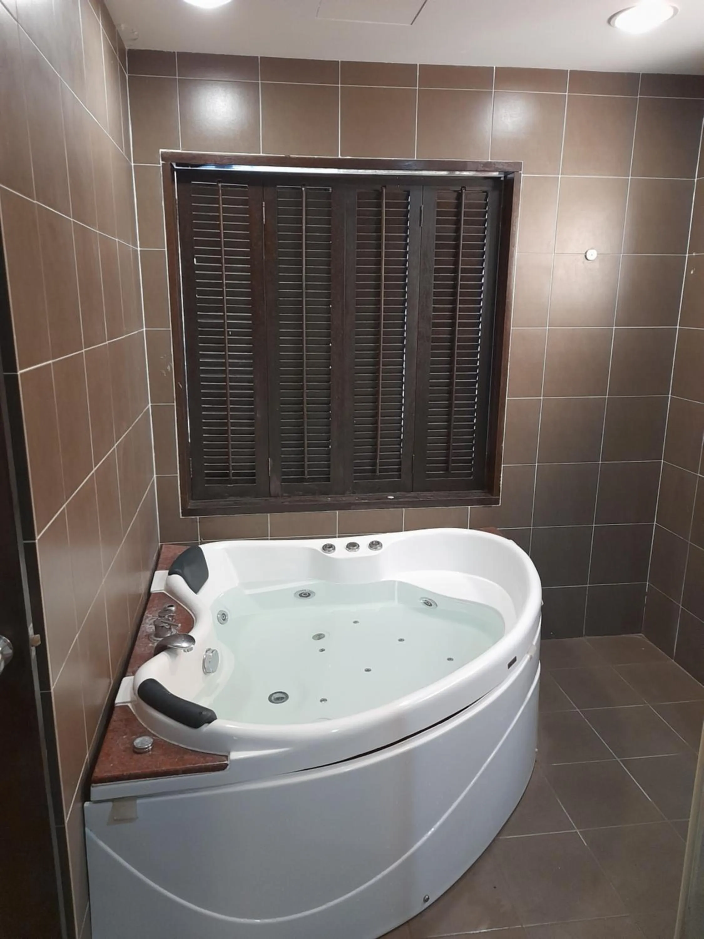 5pax Gold Coast Morib Resort - Banting Sepang KLIA Tanjung Sepat