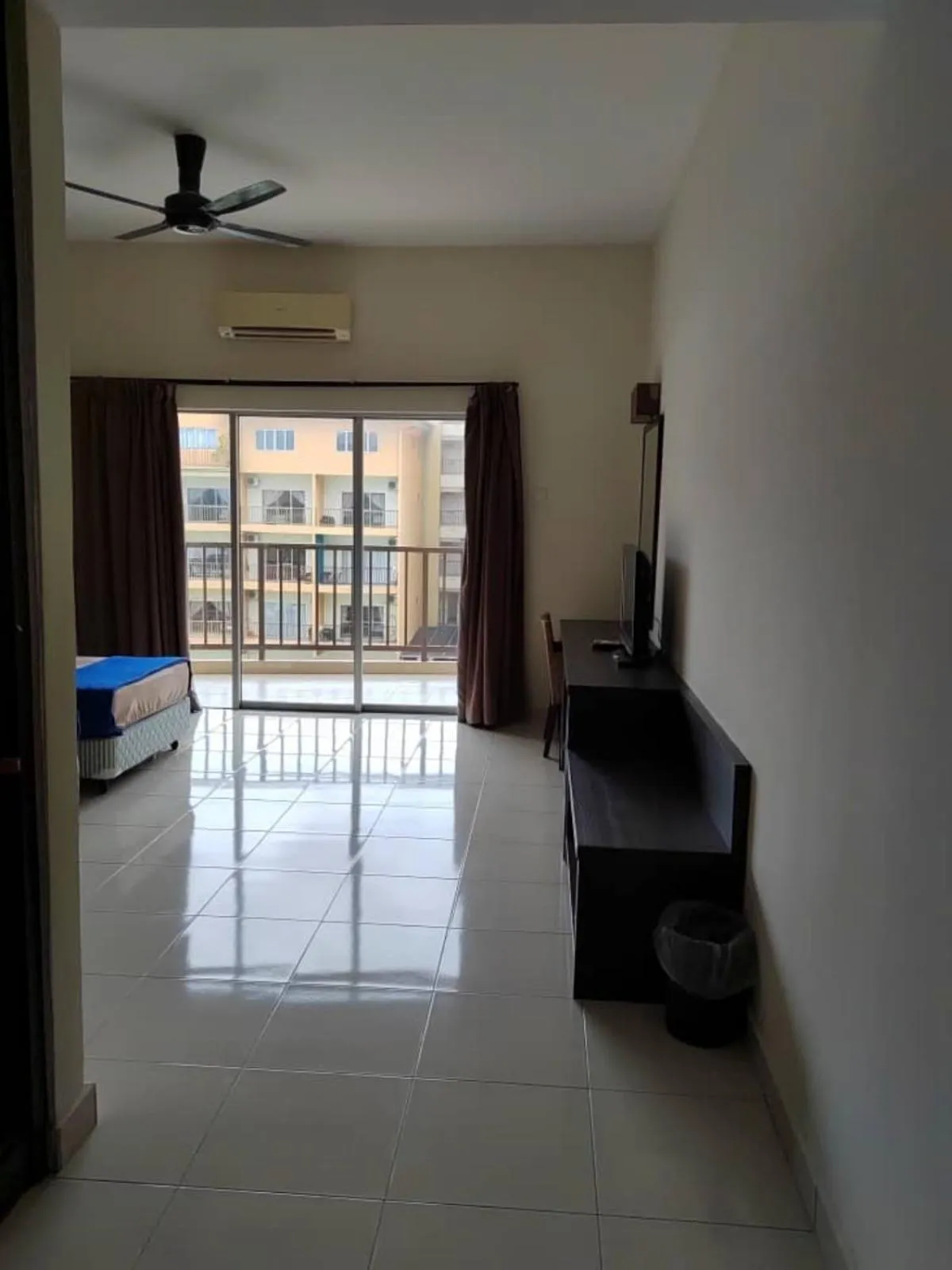 5pax Gold Coast Morib Resort - Banting Sepang KLIA Tanjung Sepat