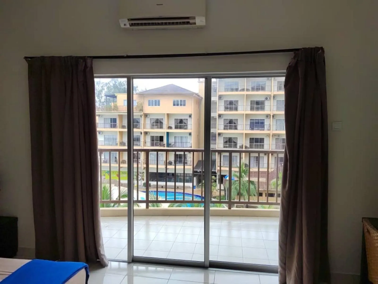 5pax Gold Coast Morib Resort - Banting Sepang KLIA Tanjung Sepat