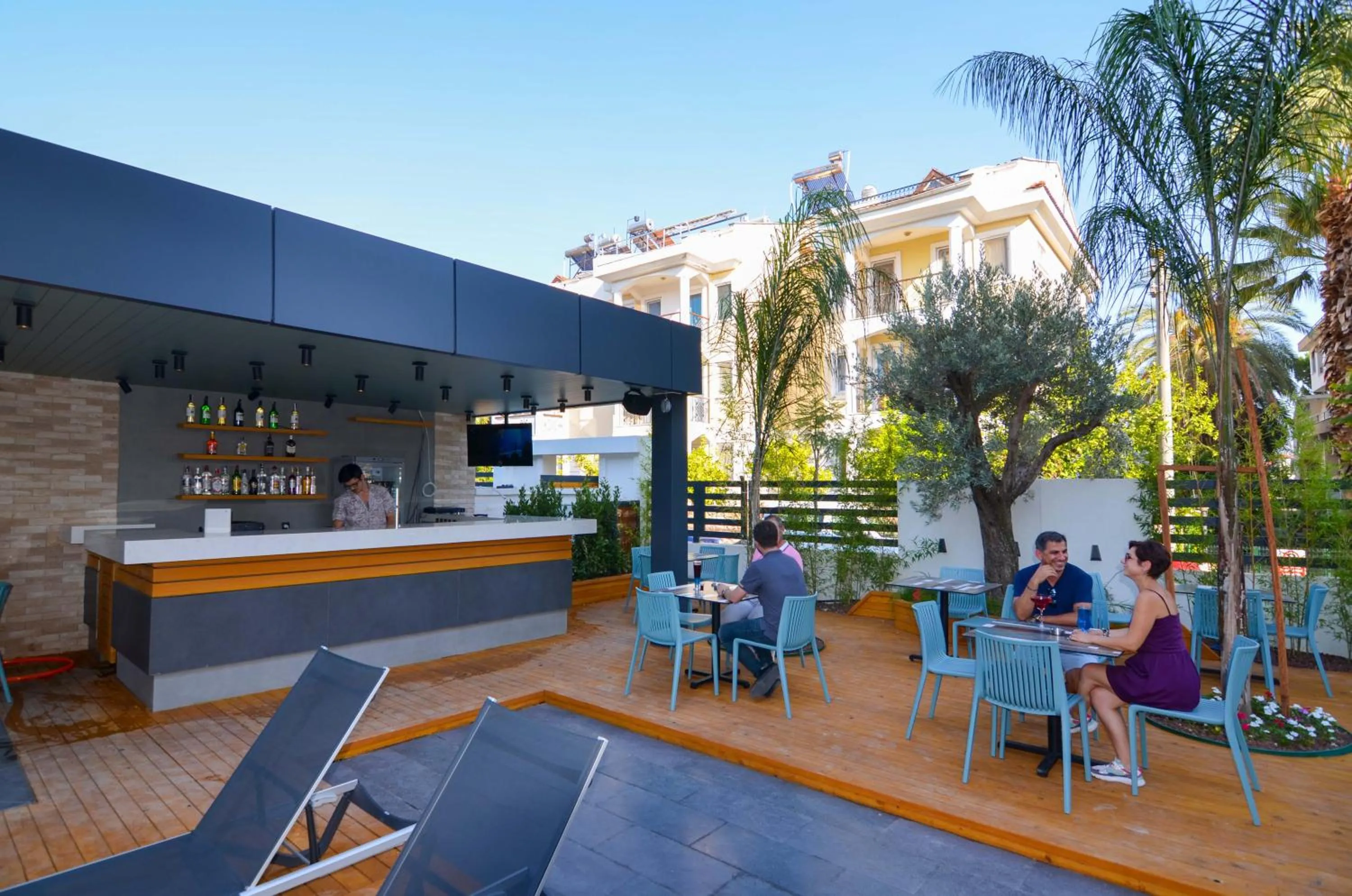 Property building in Juglans Suites