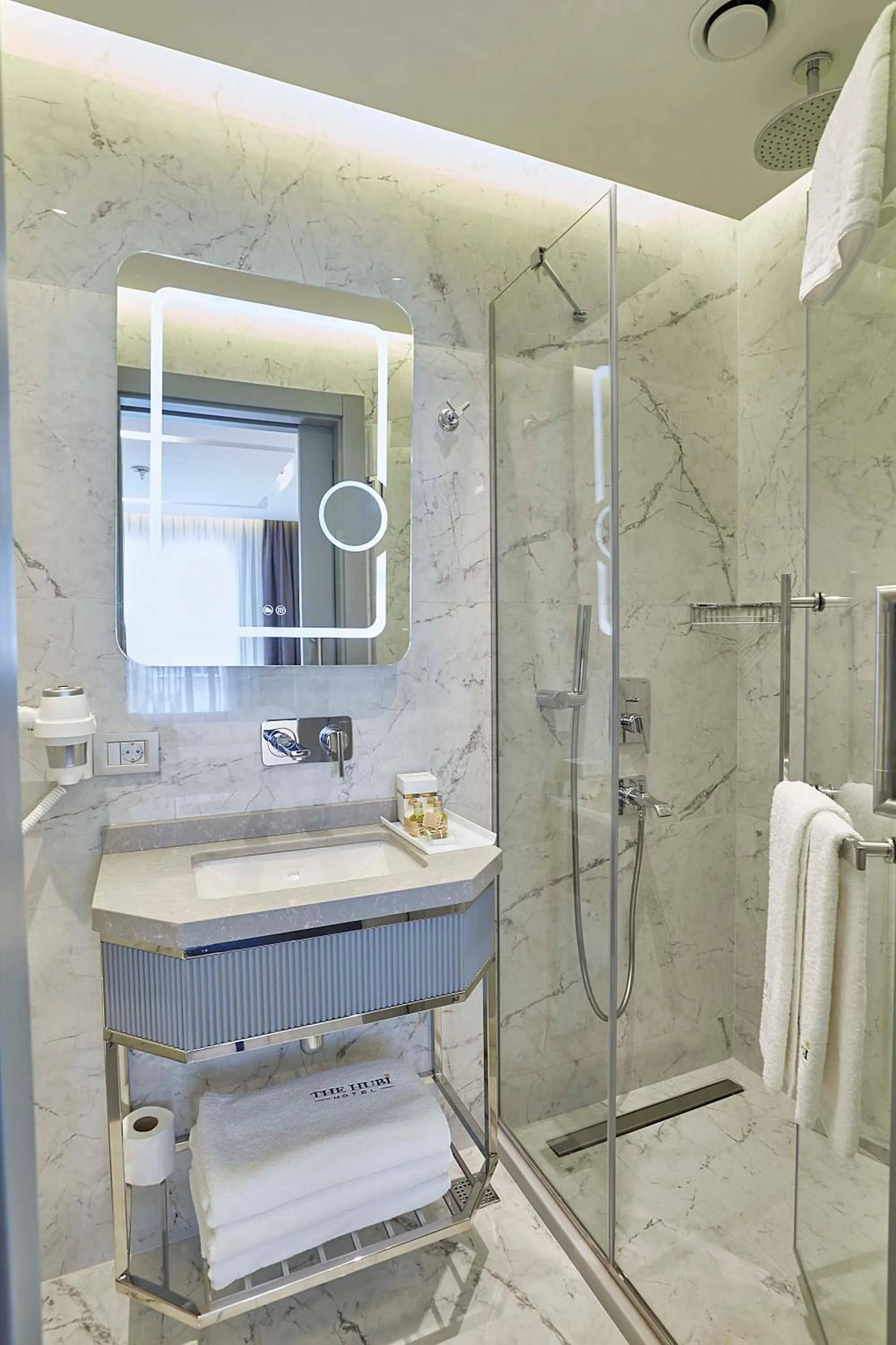 Bathroom in THE HUBİ HOTEL