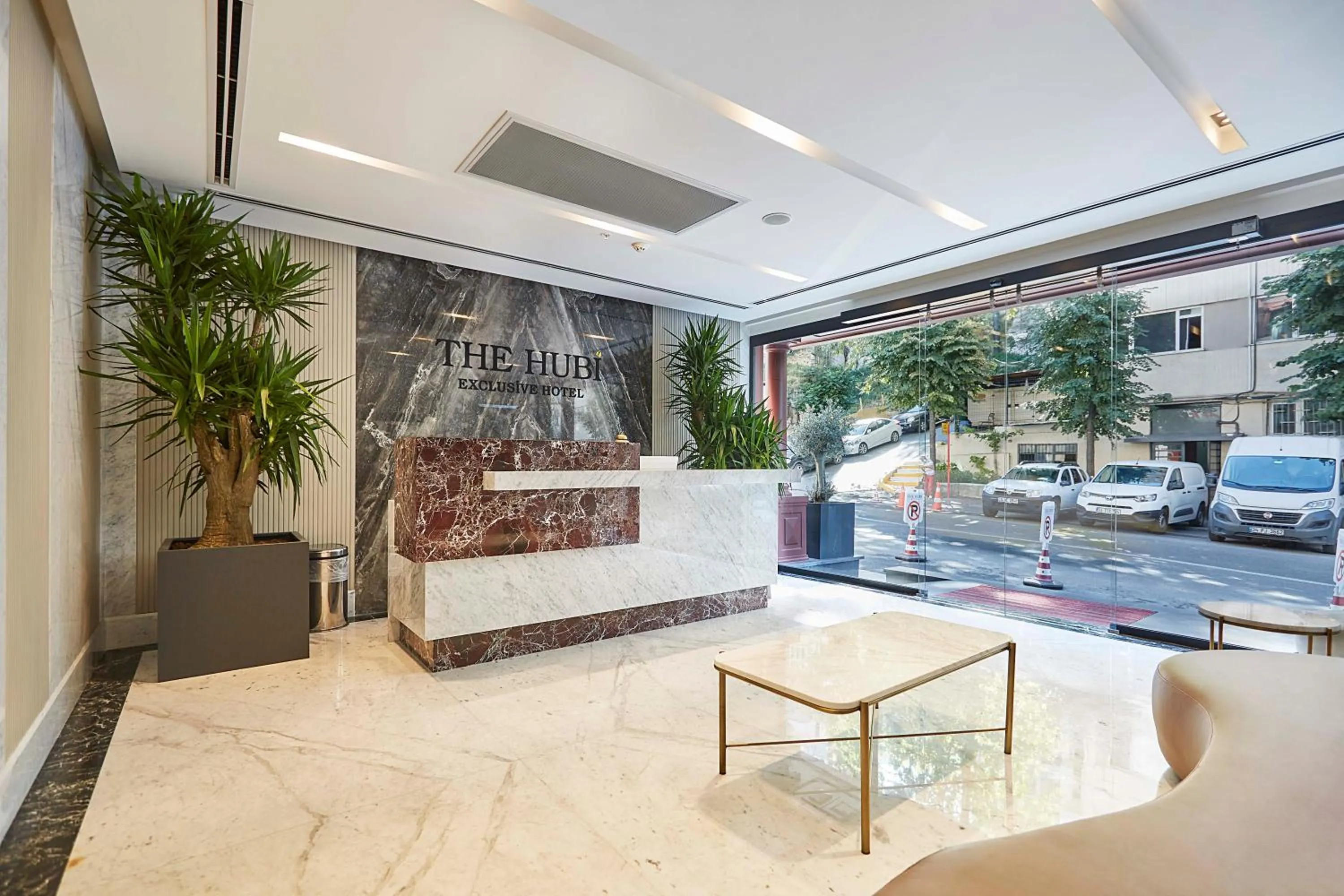 Lobby or reception in THE HUBİ HOTEL