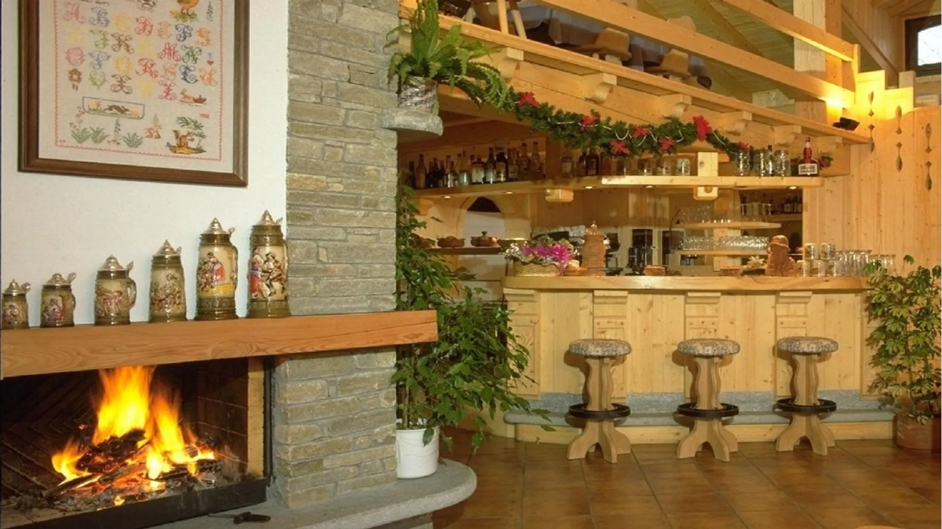 Restaurant/places to eat in Residence Ruetoreif