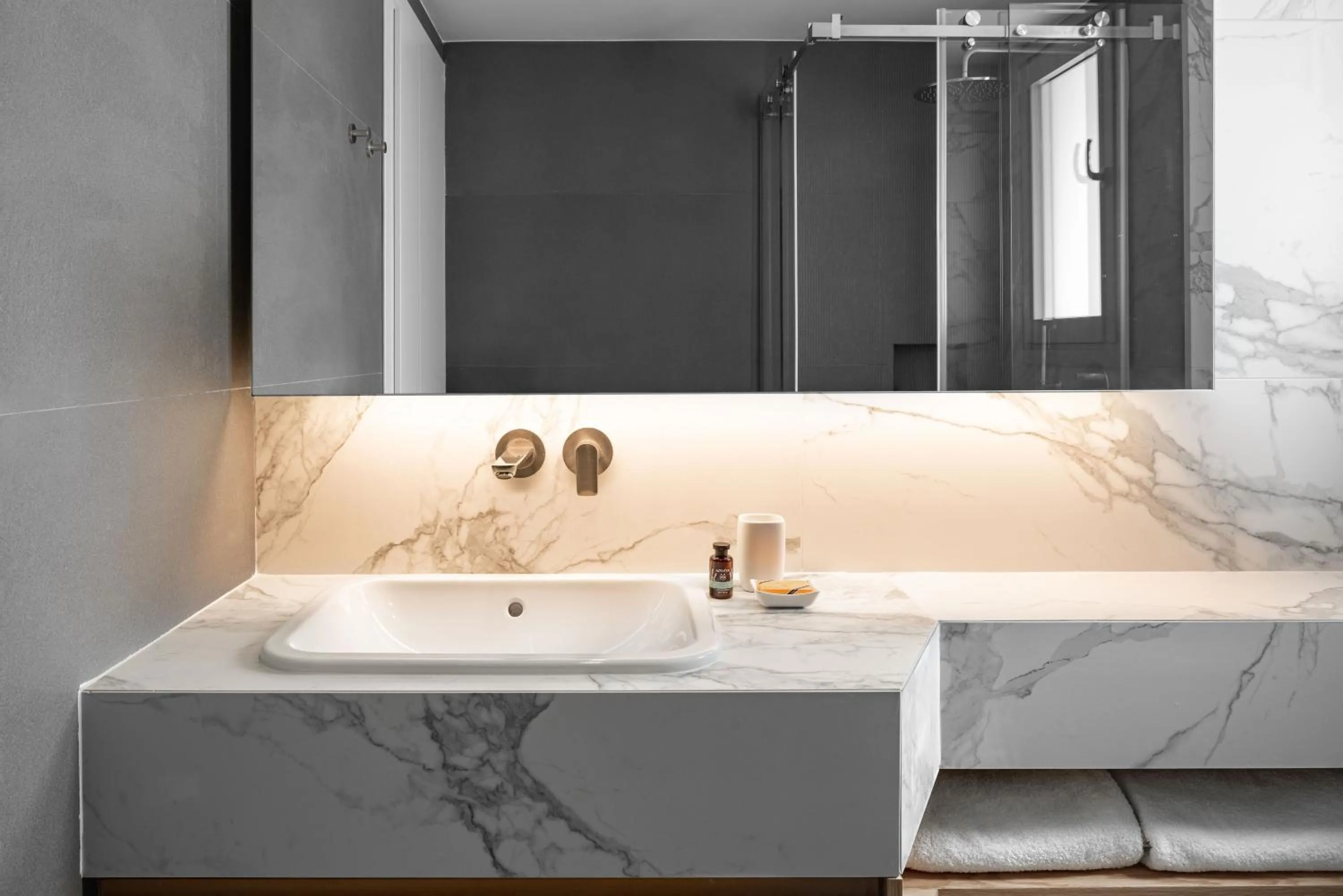 Bathroom in Townhouse Lefkada