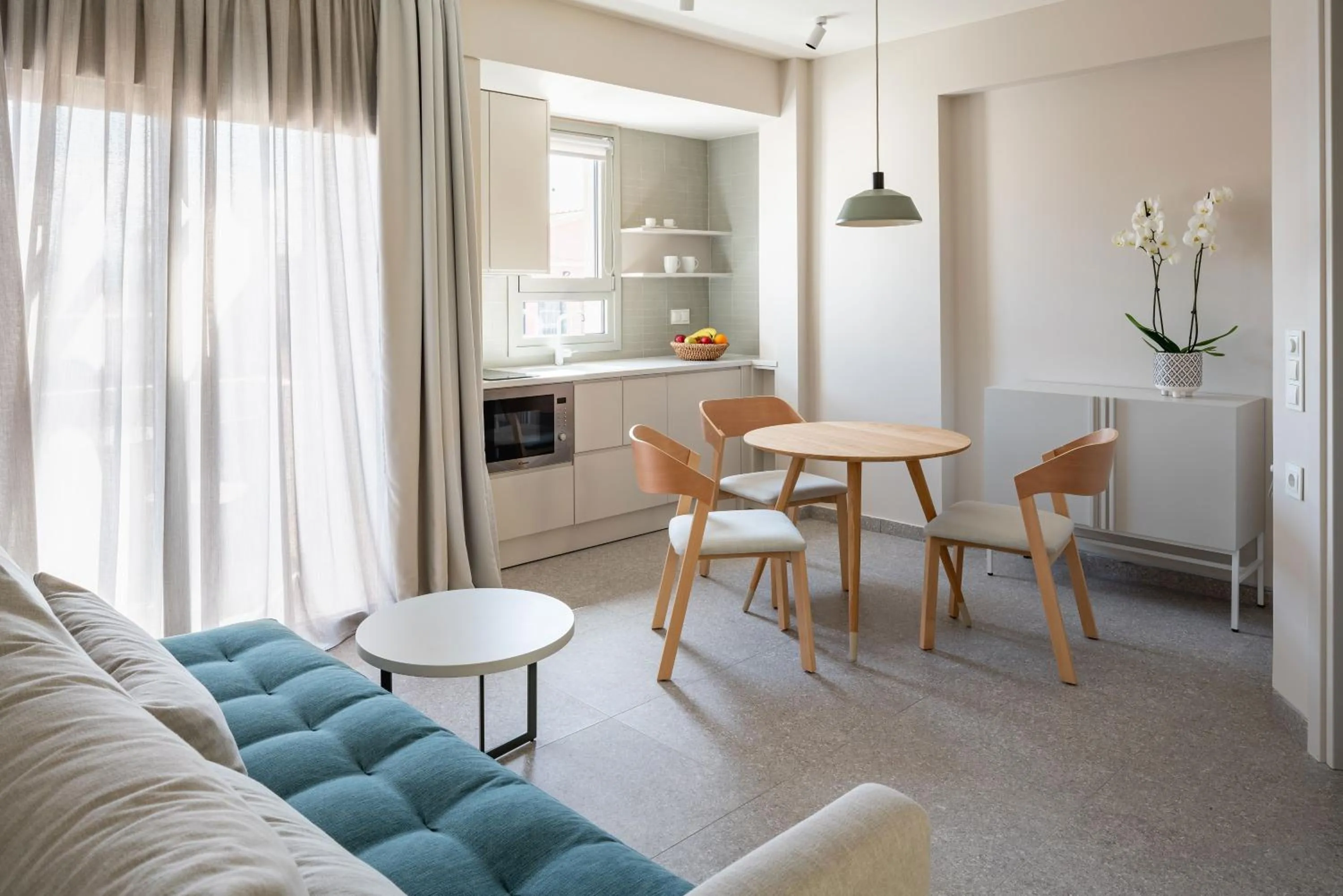 Photo of the whole room in Townhouse Lefkada