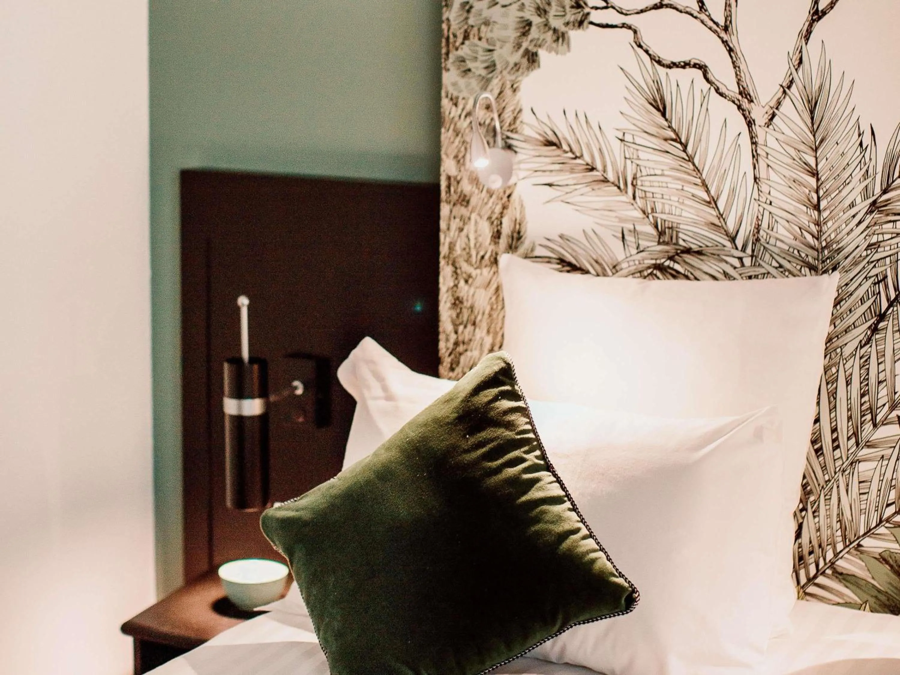 Bedroom, Bed in Hotel Mercure Roma Corso Trieste