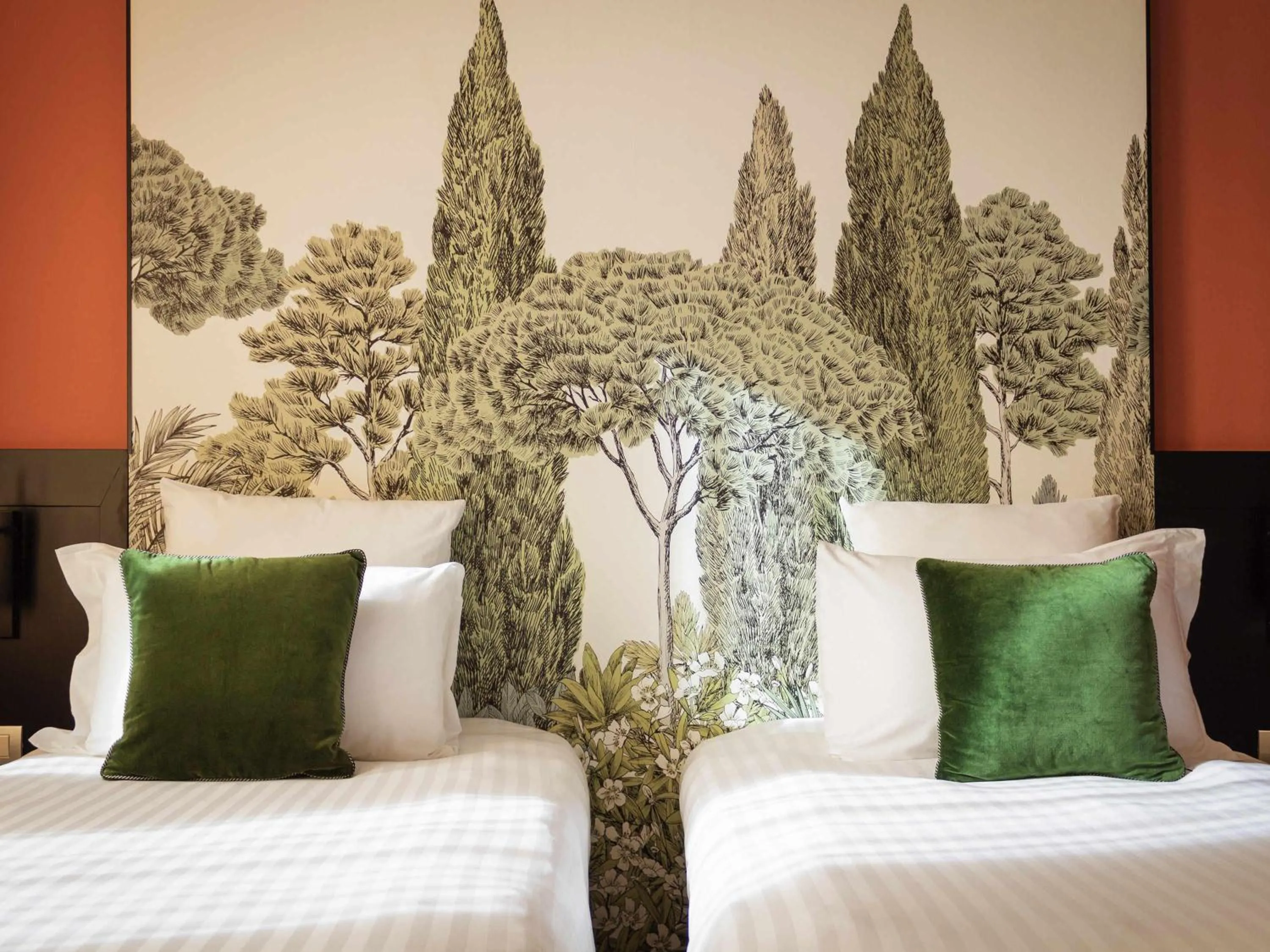 Bedroom, Bed in Hotel Mercure Roma Corso Trieste