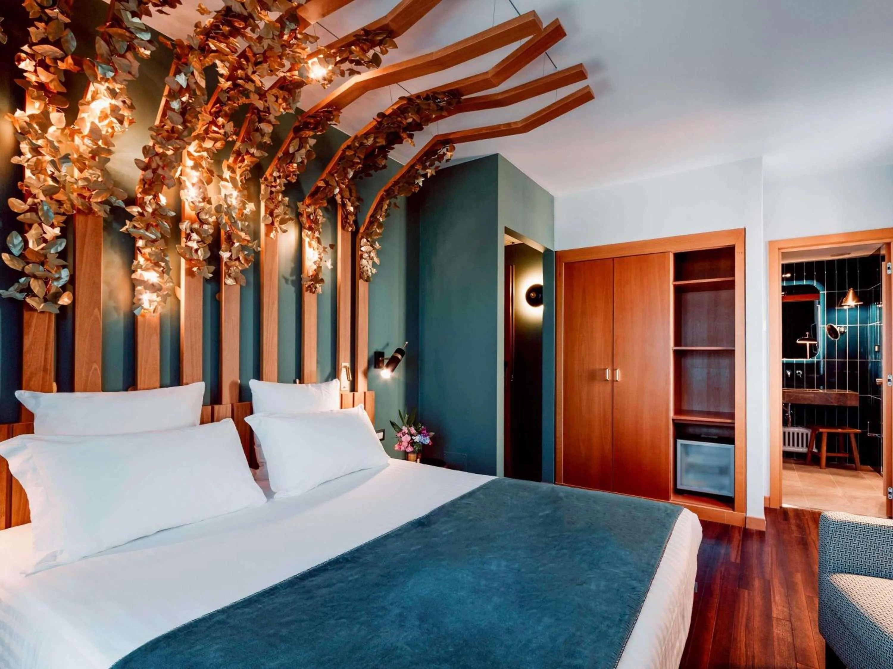 Bedroom, Bed in Hotel Mercure Roma Corso Trieste