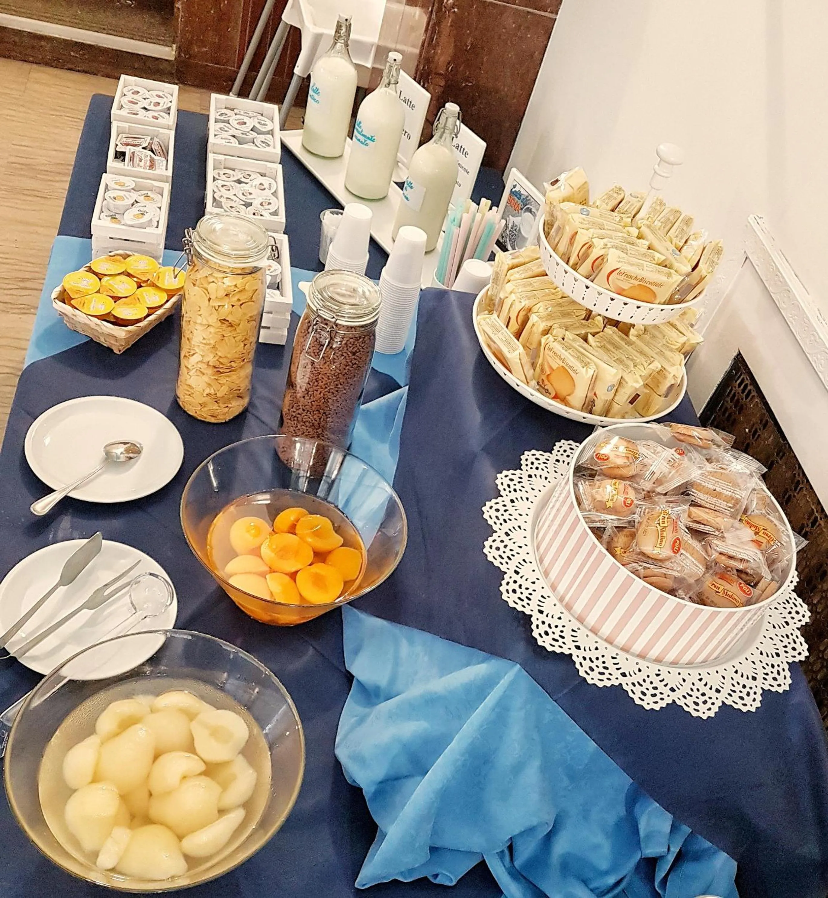 Continental breakfast in Hotel Sirena