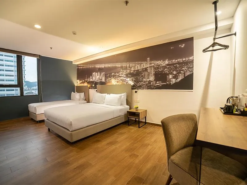 Bed in Travelodge Georgetown, Penang