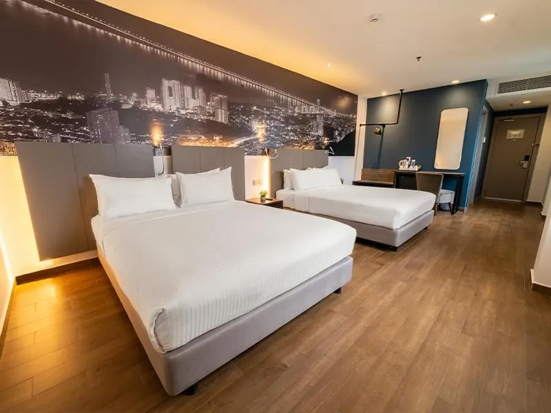 Bed in Travelodge Georgetown, Penang