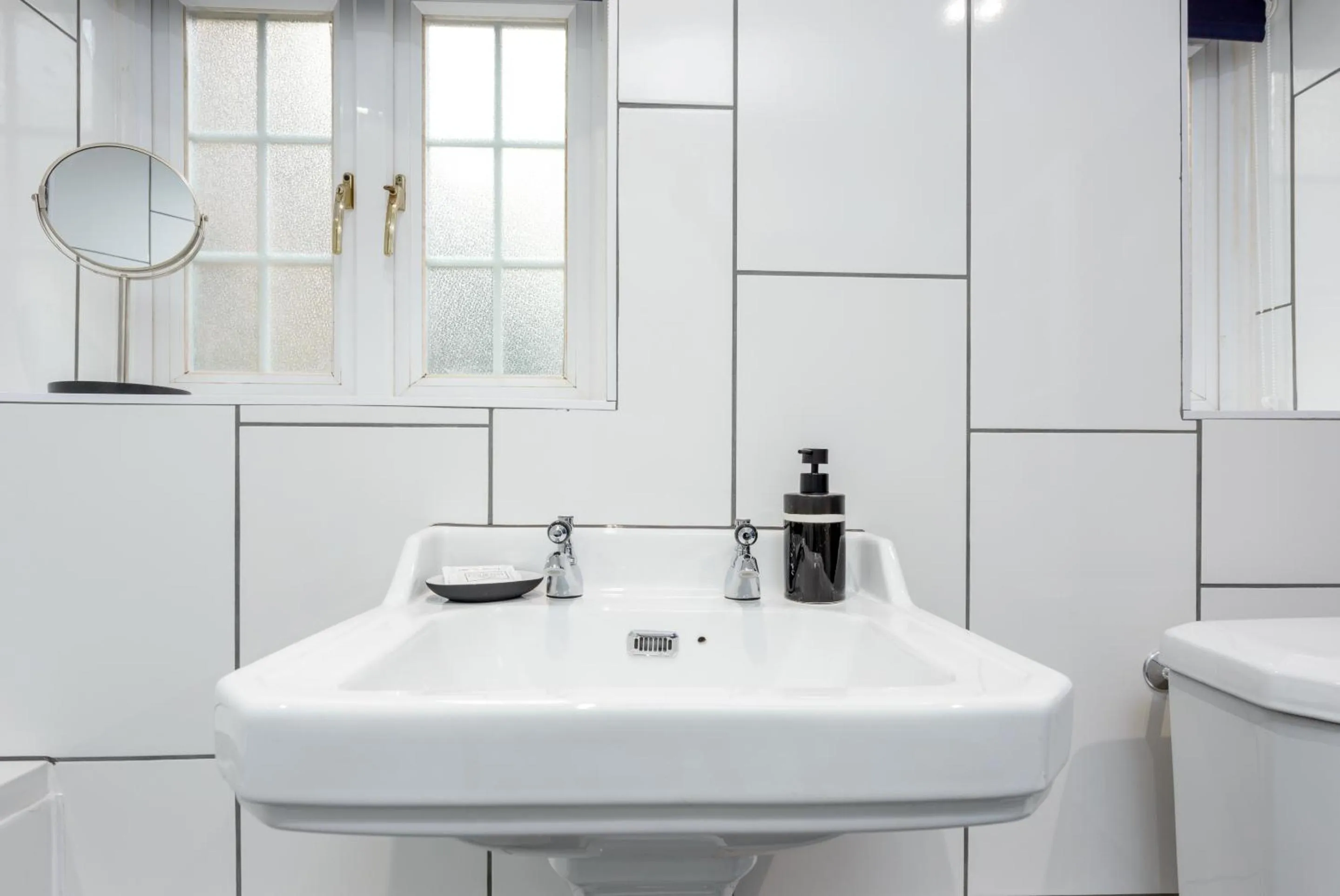 Bathroom in The Retreat New Forest