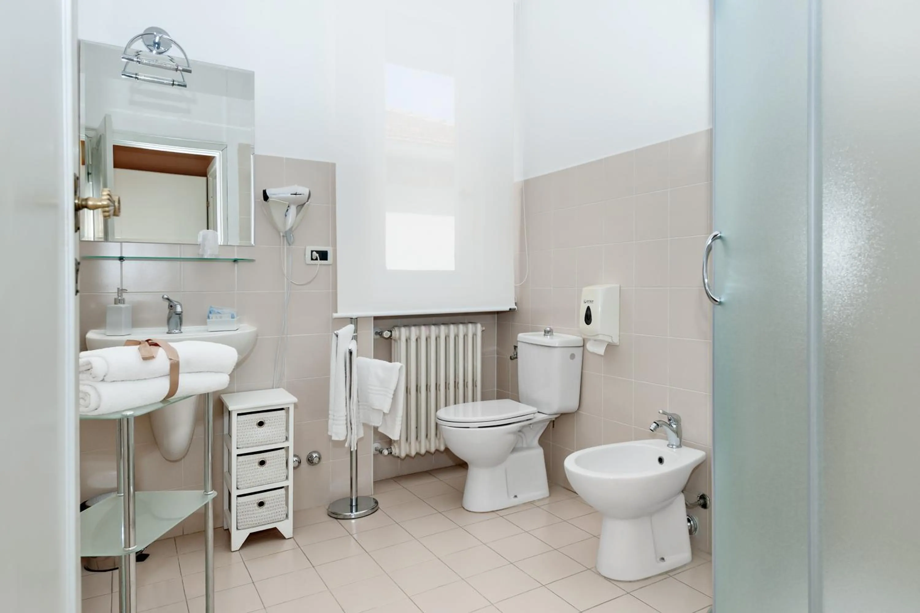 Bathroom in Lucca In Villa Elisa & Gentucca