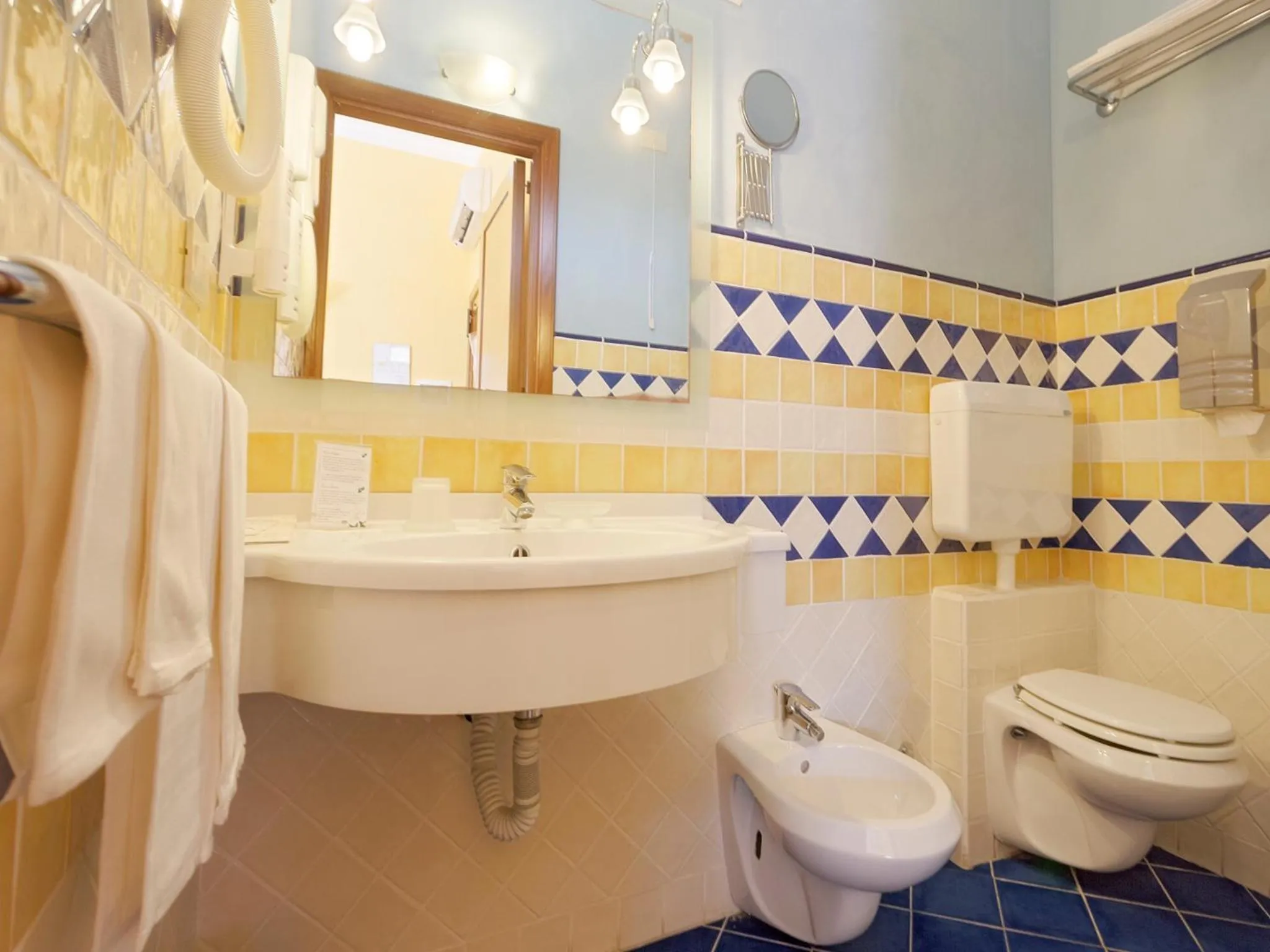 Bathroom in Hotel Clelia