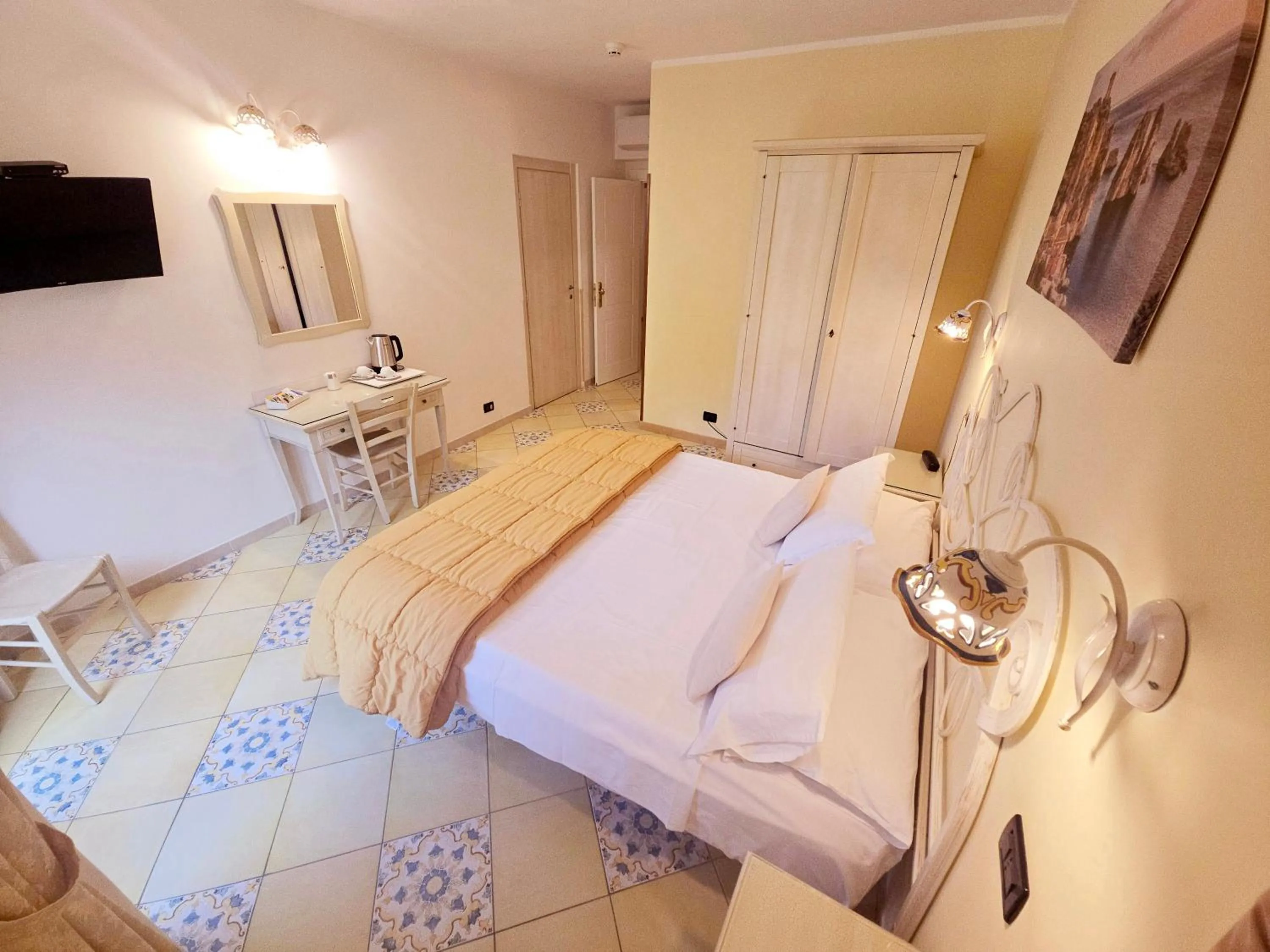 Bedroom, Bed in Hotel Cala Marina