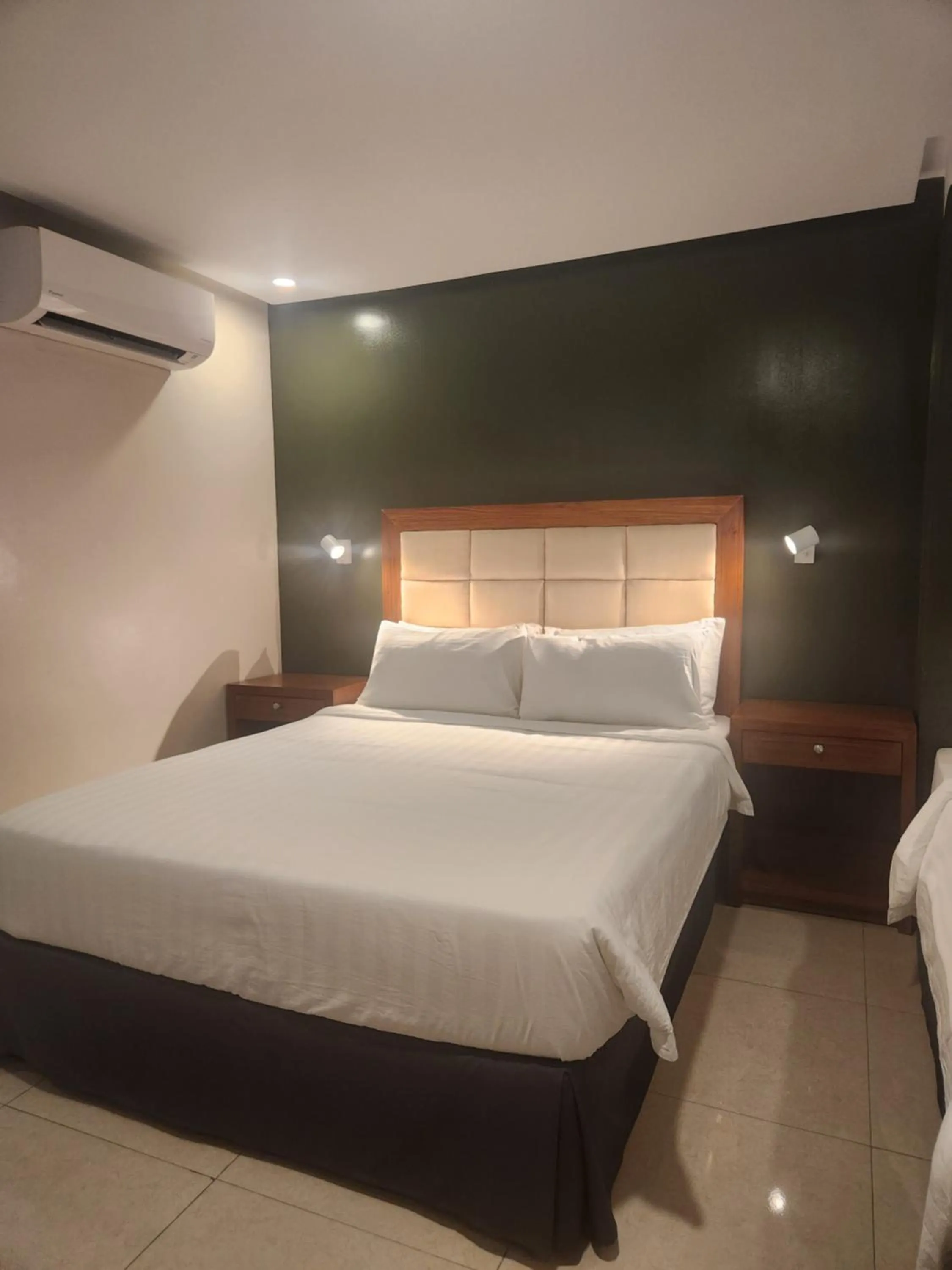 Bed in Hotel Herencia 625