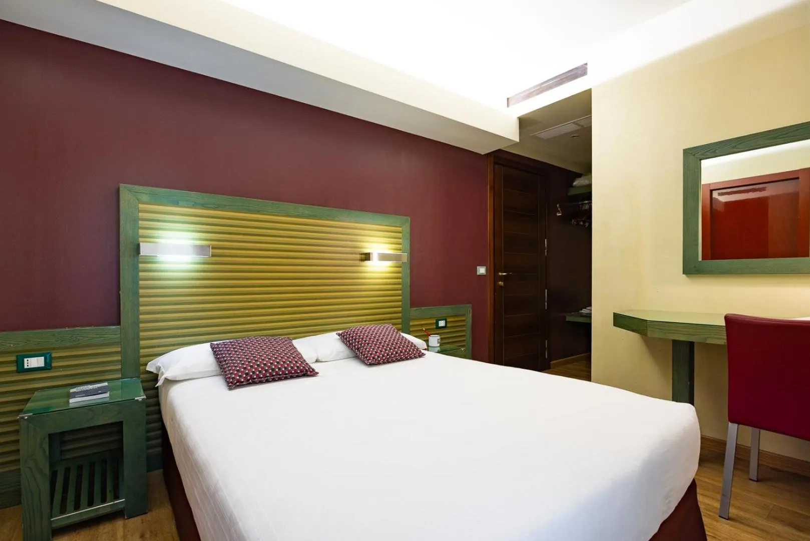 Bedroom, Bed in La Villa - Sure Hotel Collection by Best Western