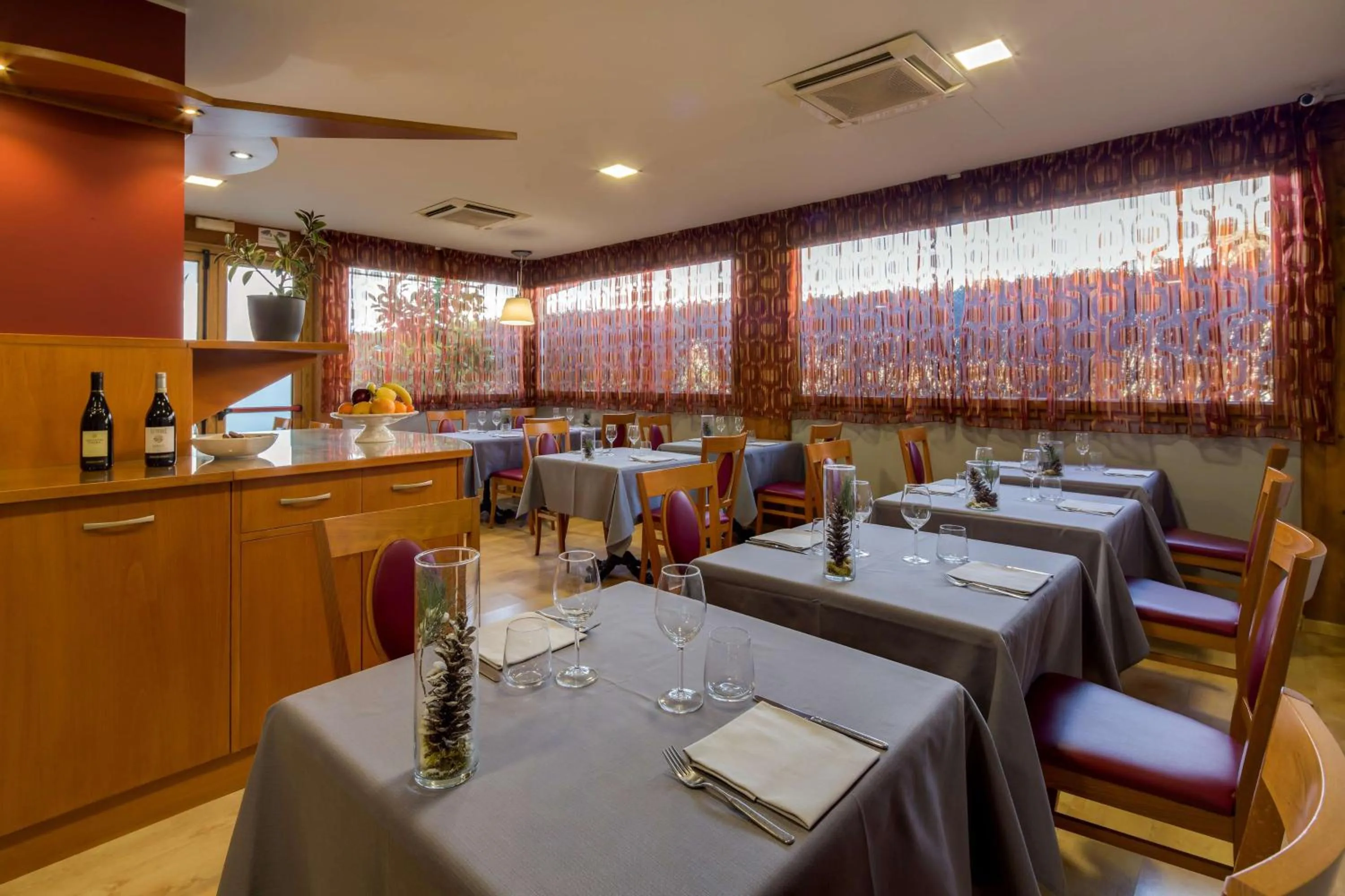 Restaurant/places to eat in La Villa - Sure Hotel Collection by Best Western