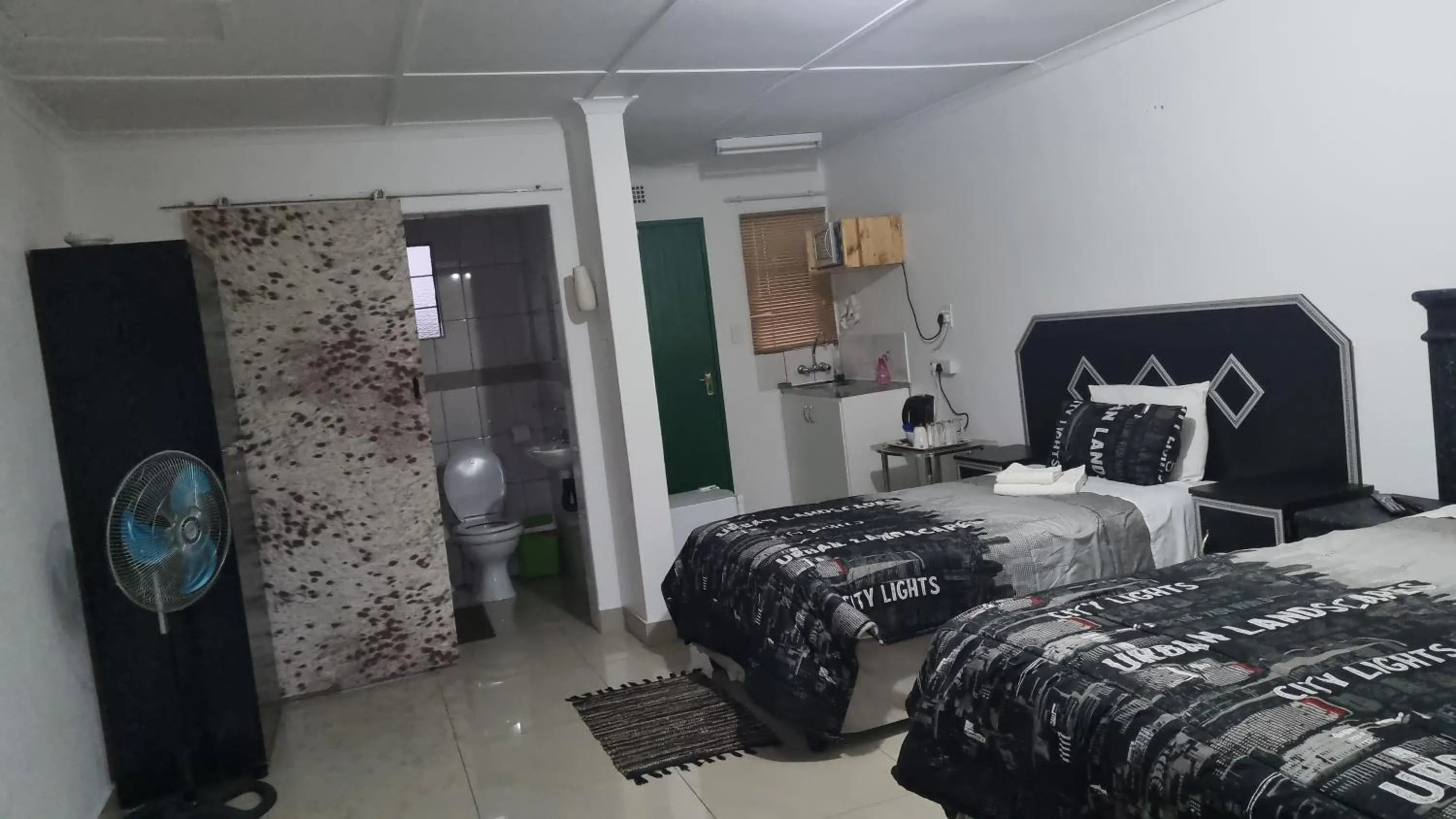 Bed in Viks Bed and Breakfast