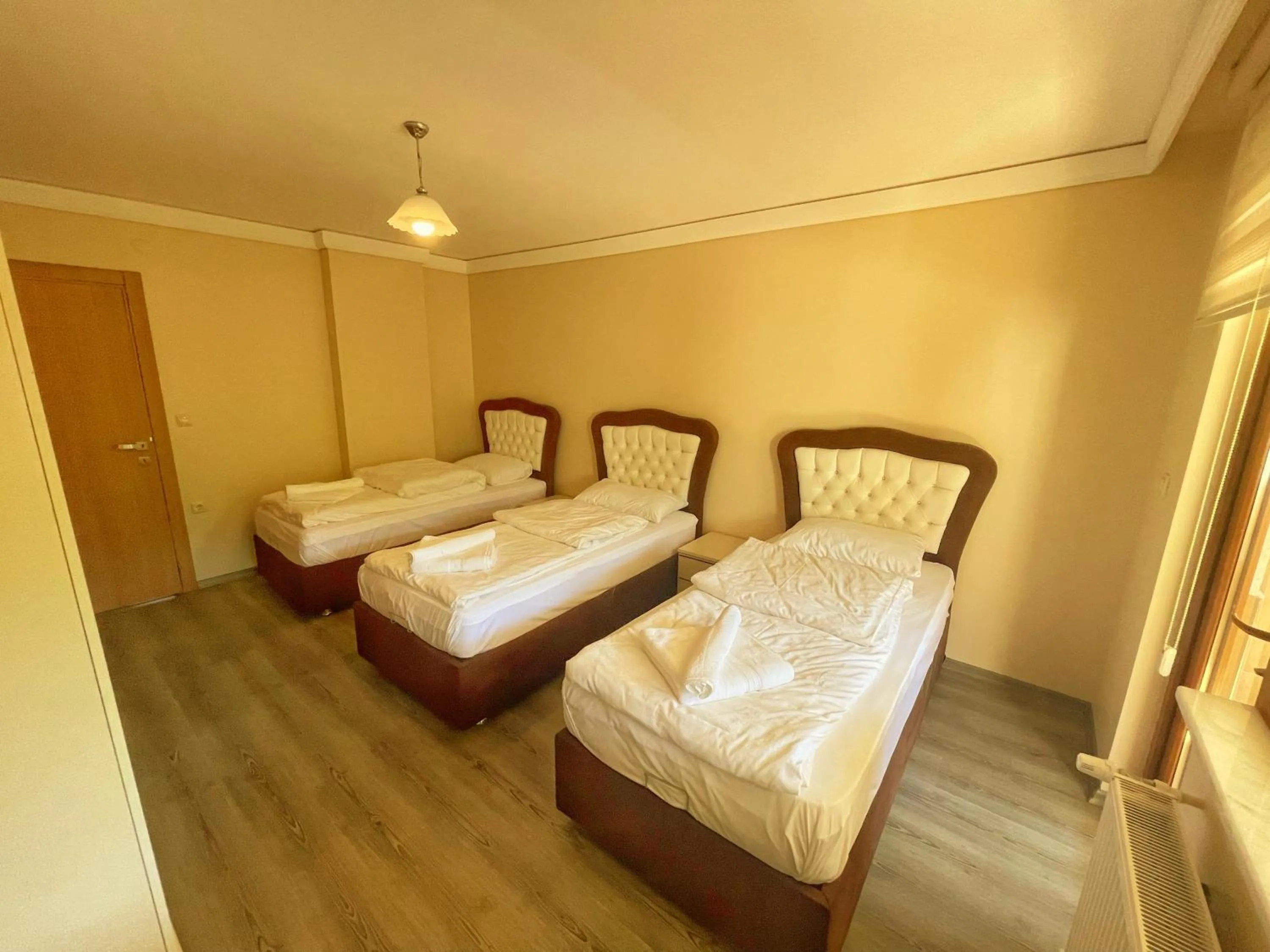 Bedroom, Bed in LUSTRA GARDEN SUİTE