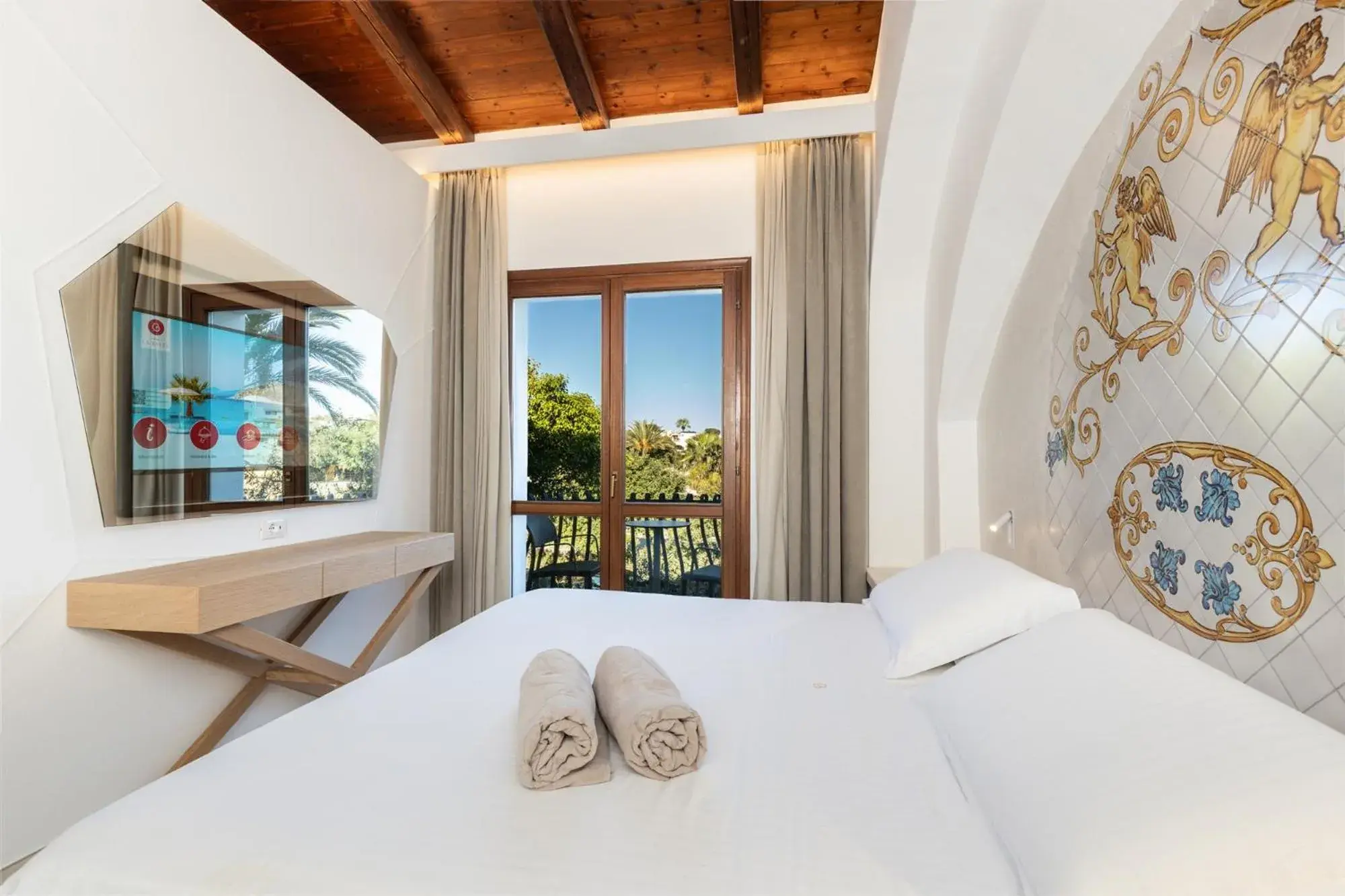 Double or Twin Room with Balcony in Hotel La Bitta - Bovis Hotels Double or Twin Room with Balcony in Hotel La Bitta - Bovis Hotels