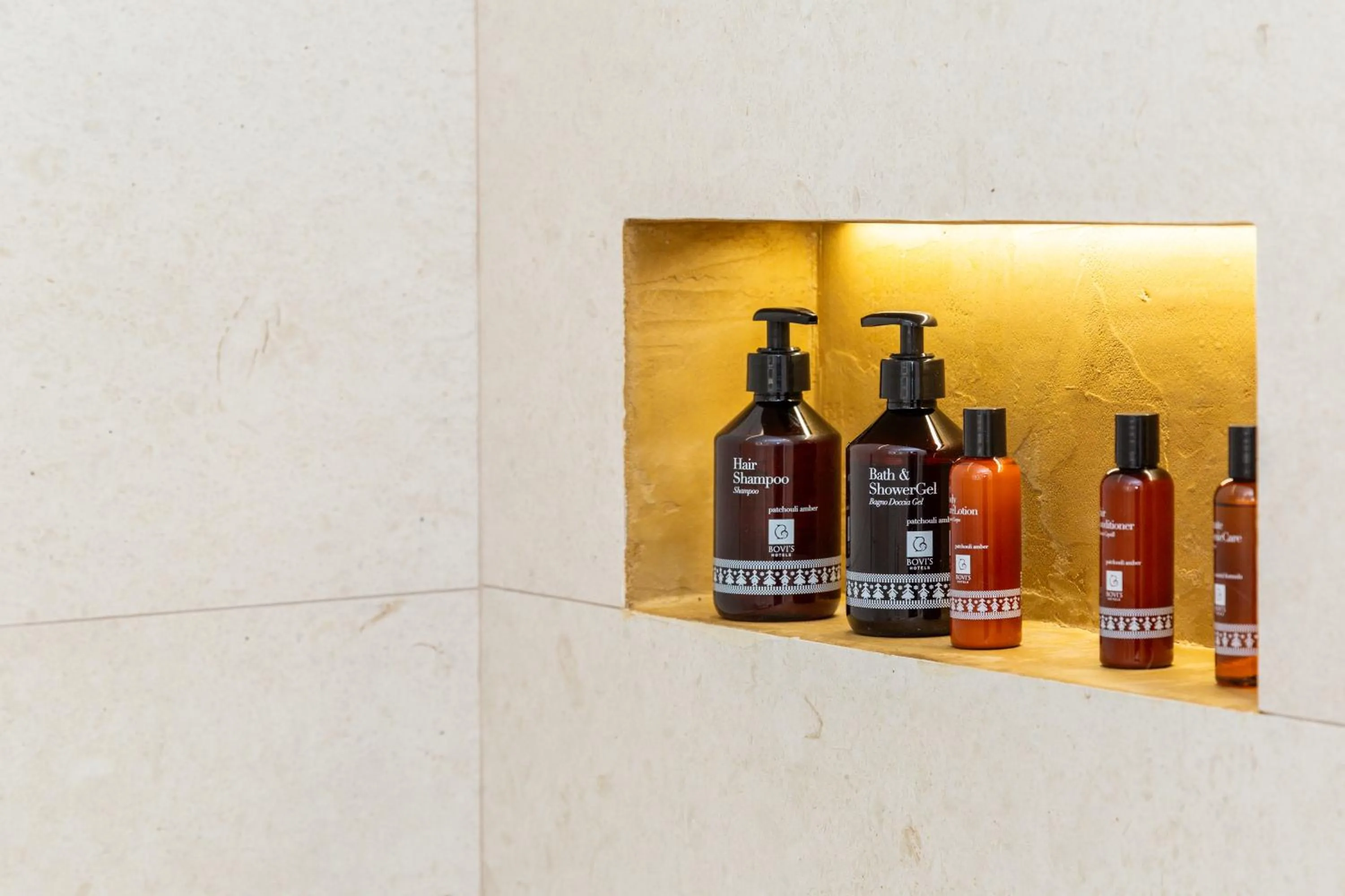 Bathroom in Hotel La Bitta - Bovis Hotels