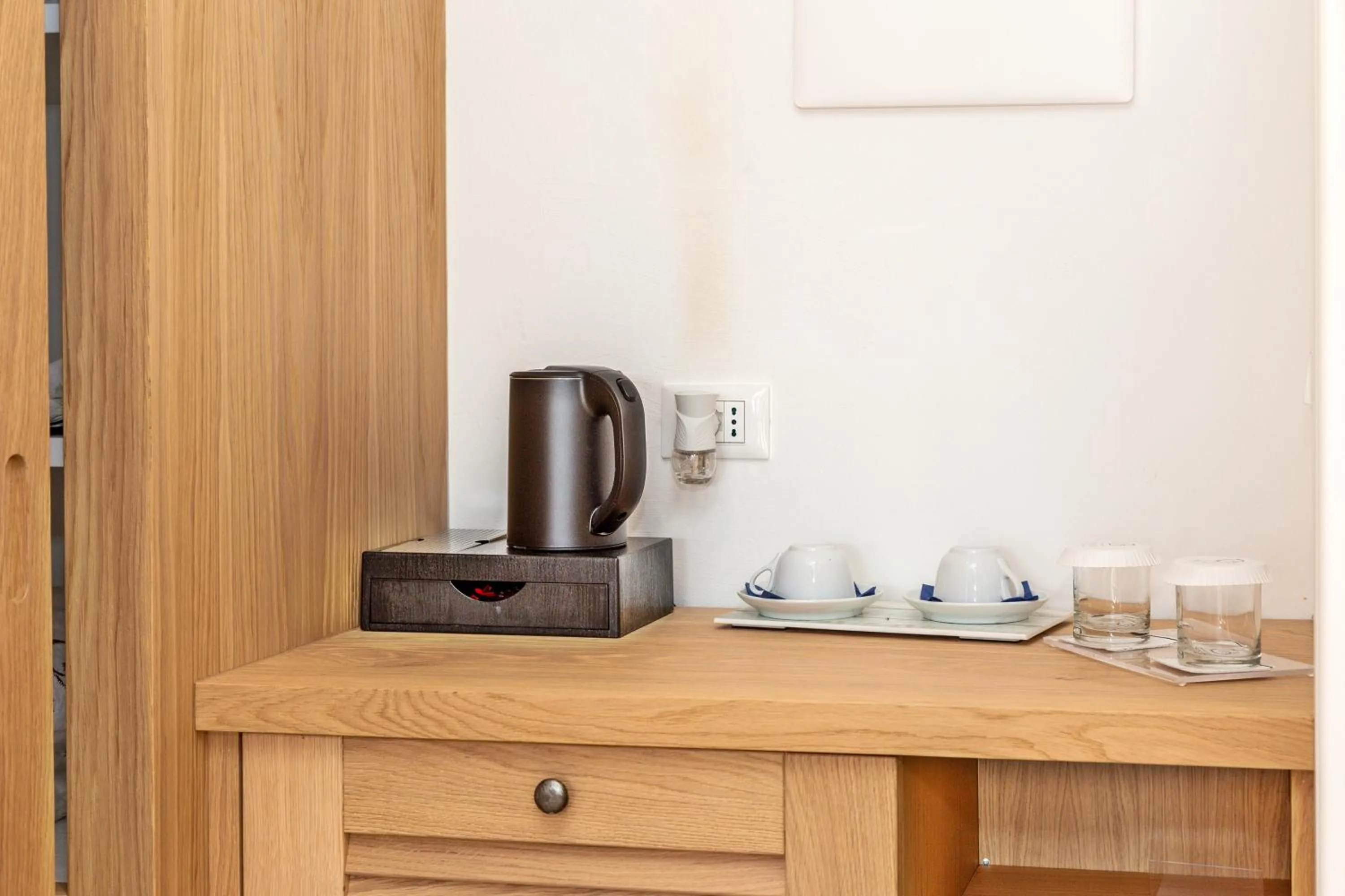 Coffee/tea facilities in Hotel La Bitta - Bovis Hotels