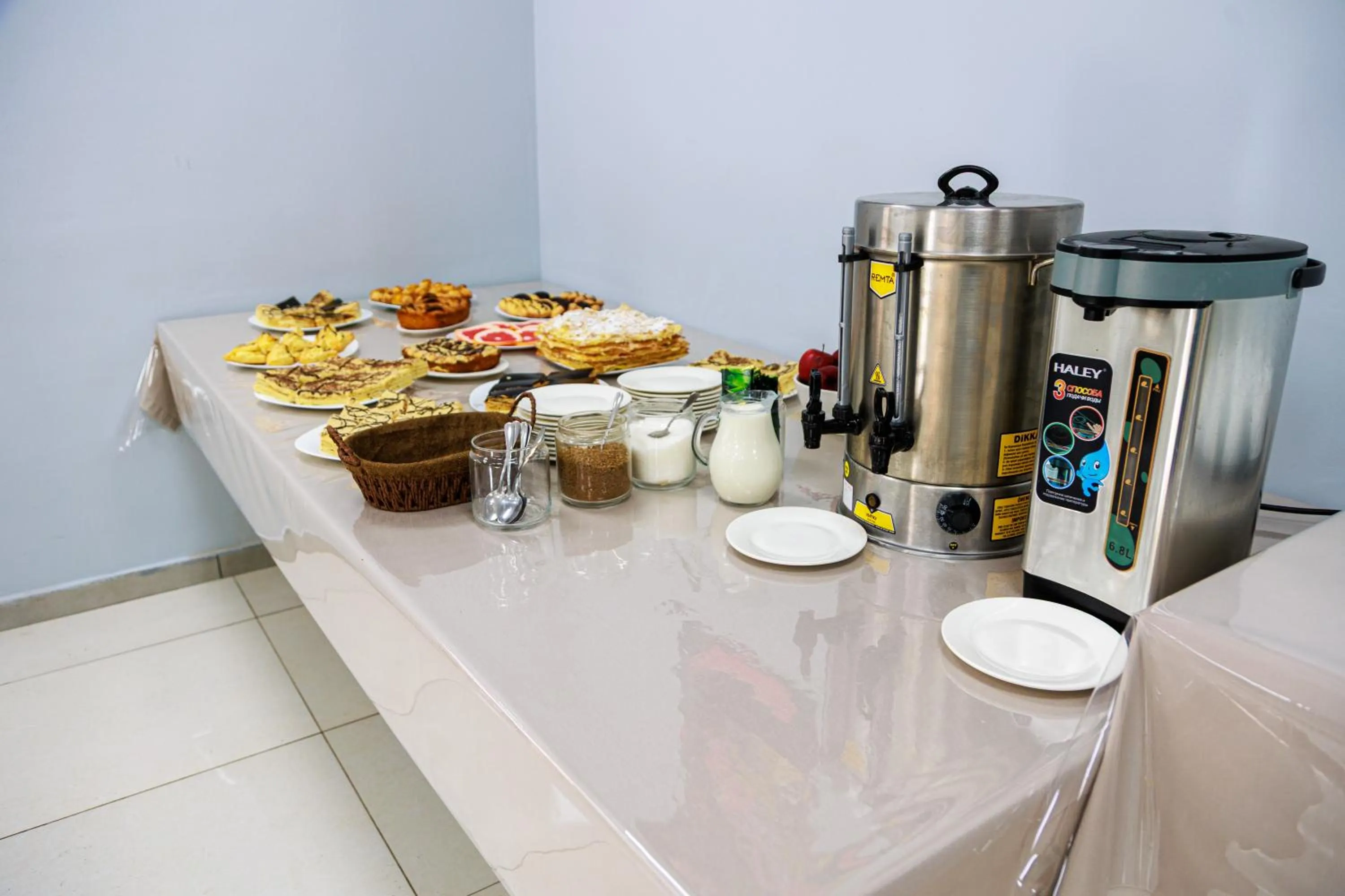 Banquet/Function facilities in Route Hotel