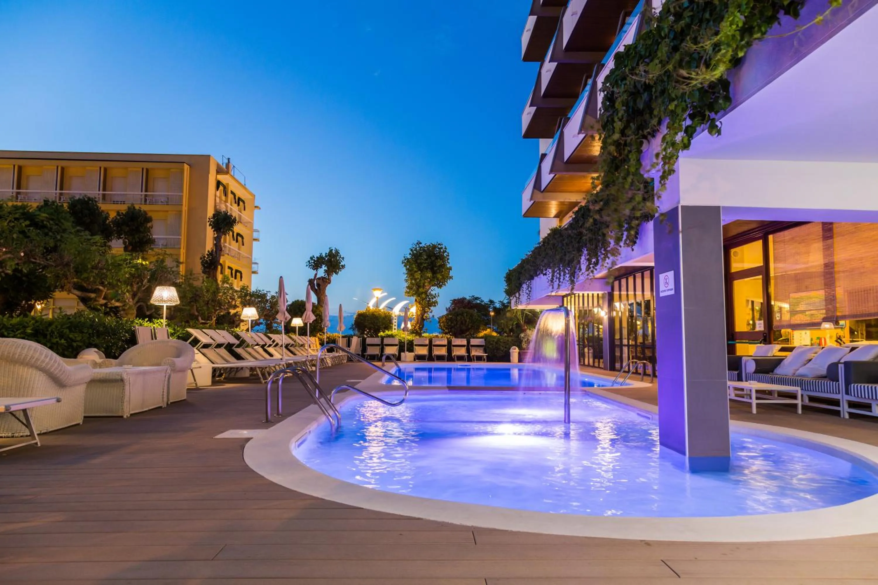 Hot Tub in Hotel Alexander