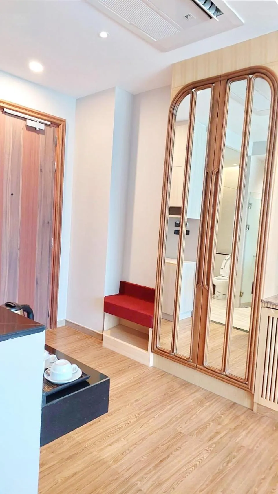 Grand Lord Hotel & Residence - Khao chi chan Pattaya