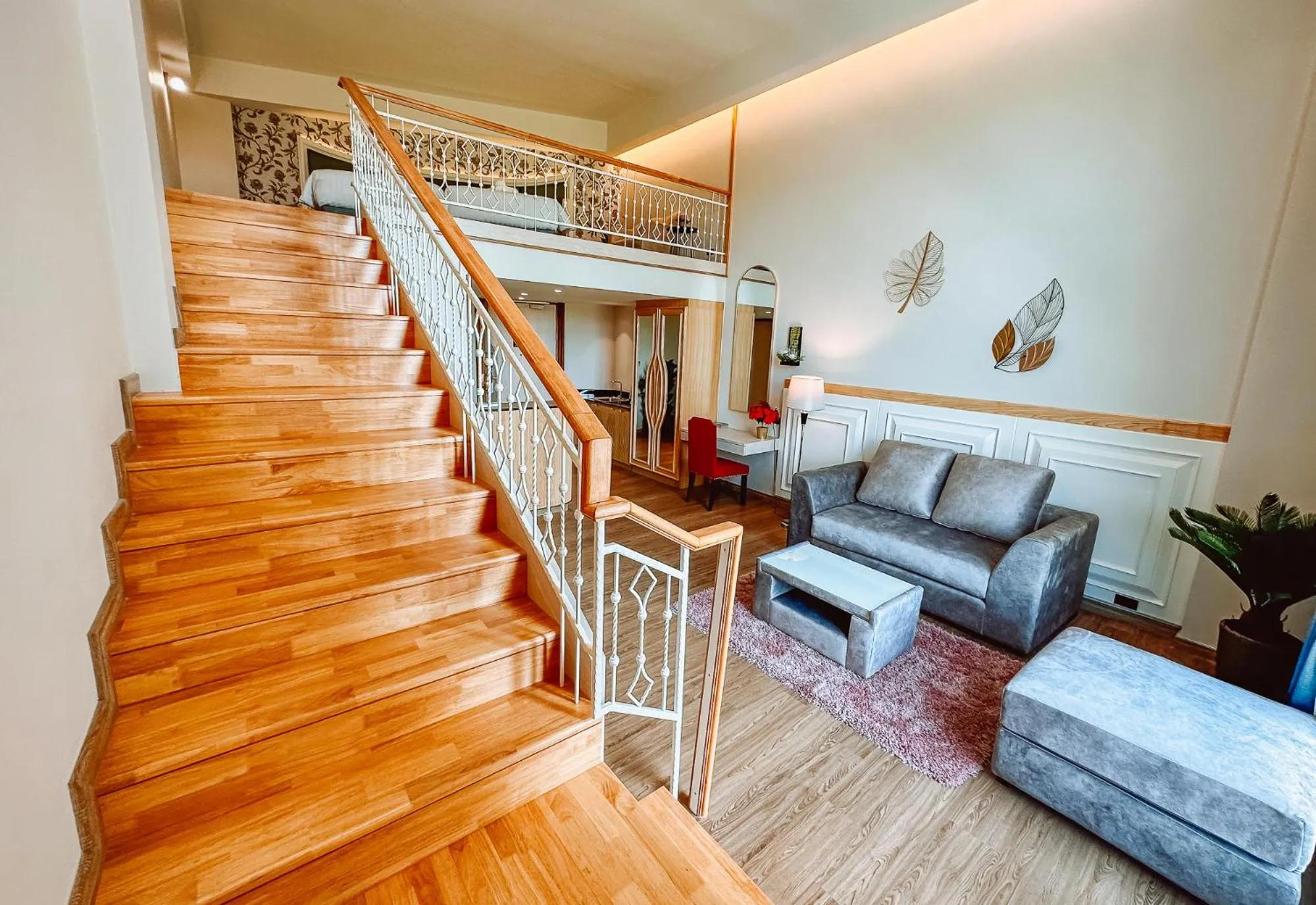 Seating area in Grand Lord Hotel & Residence - Khao chi chan Pattaya