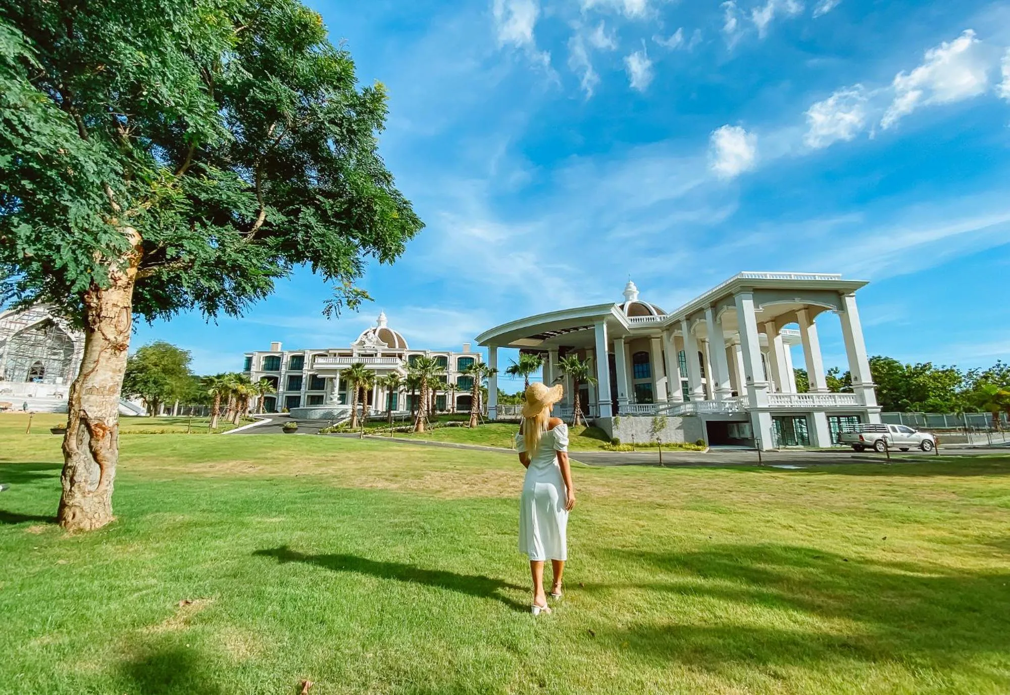 Garden in Grand Lord Hotel & Residence - Khao chi chan Pattaya