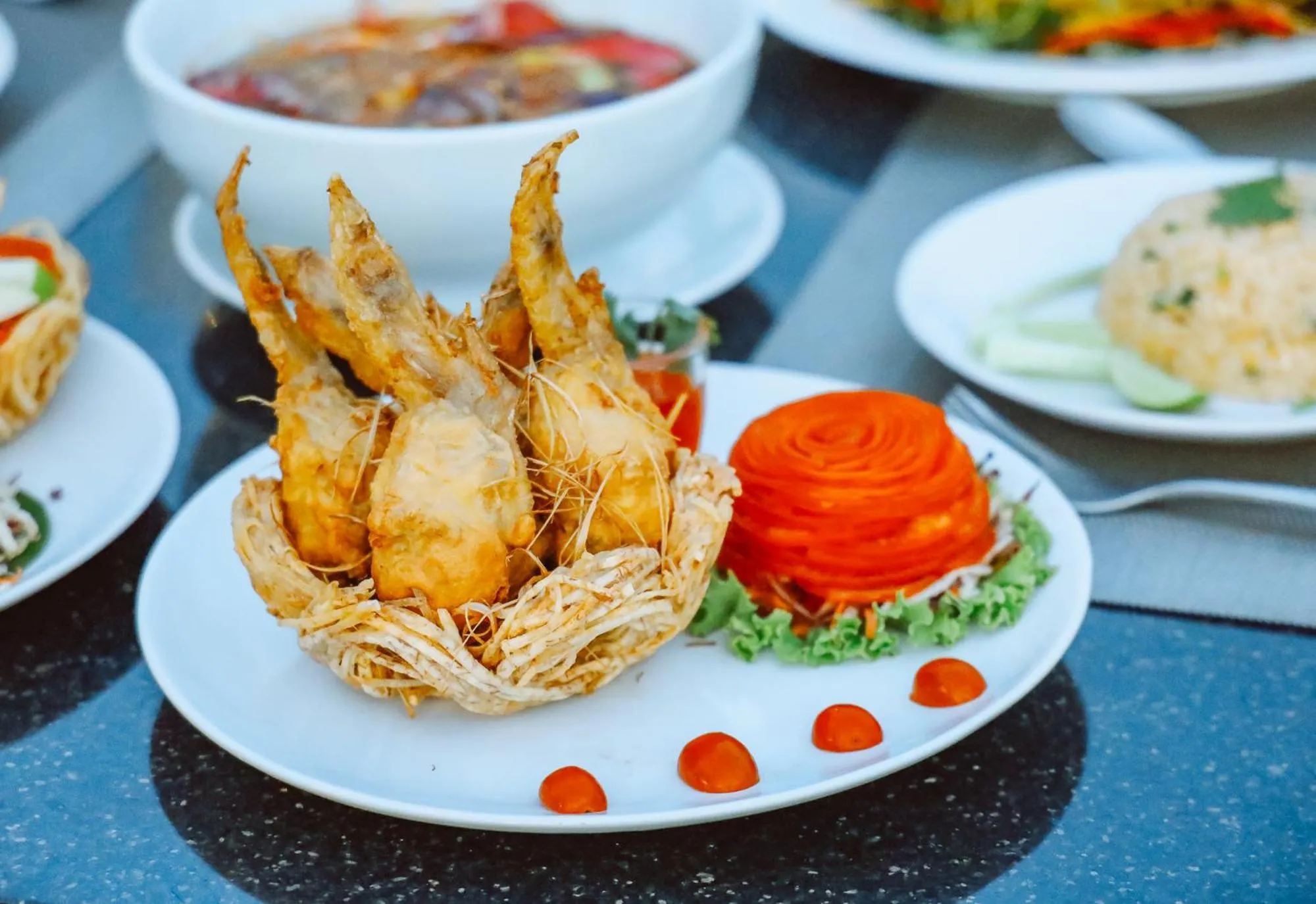 Restaurant/places to eat in Grand Lord Hotel & Residence - Khao chi chan Pattaya