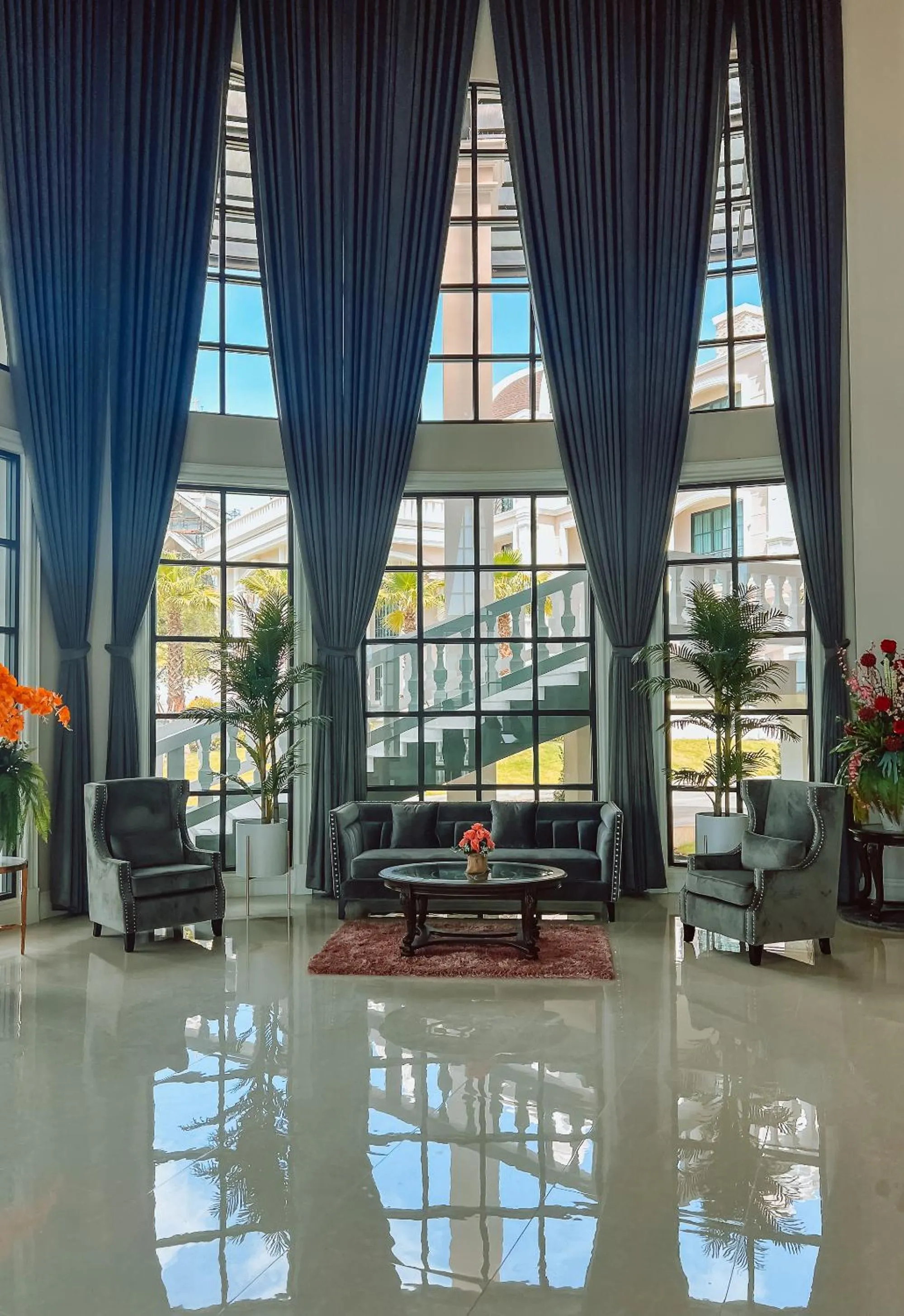 Lobby or reception in Grand Lord Hotel & Residence - Khao chi chan Pattaya
