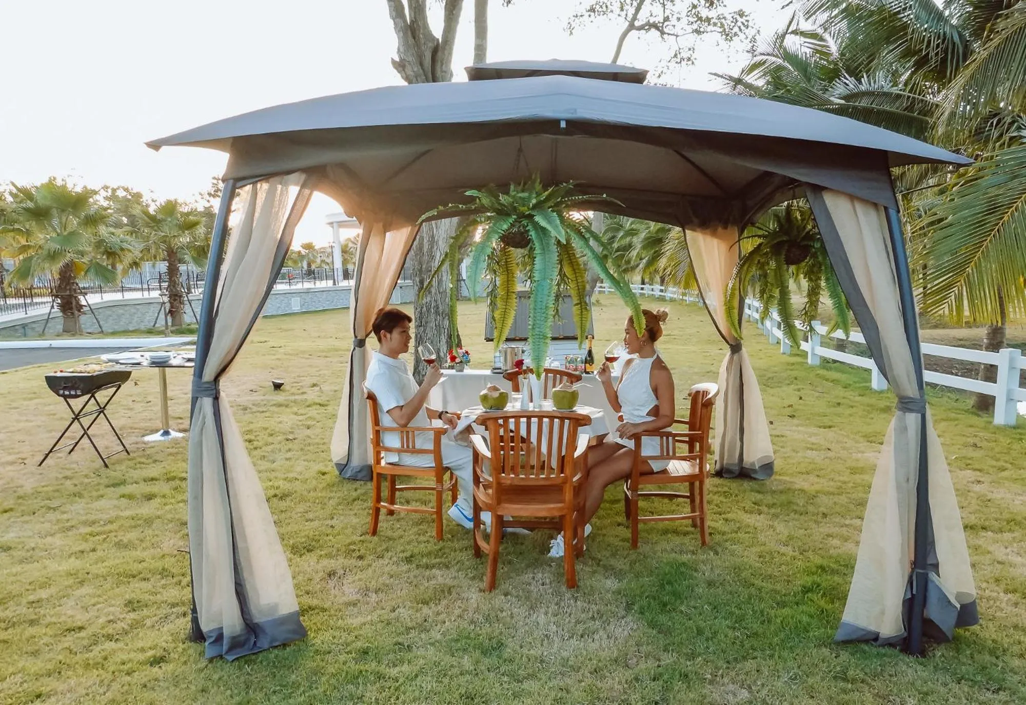 BBQ facilities in Grand Lord Hotel & Residence - Khao chi chan Pattaya