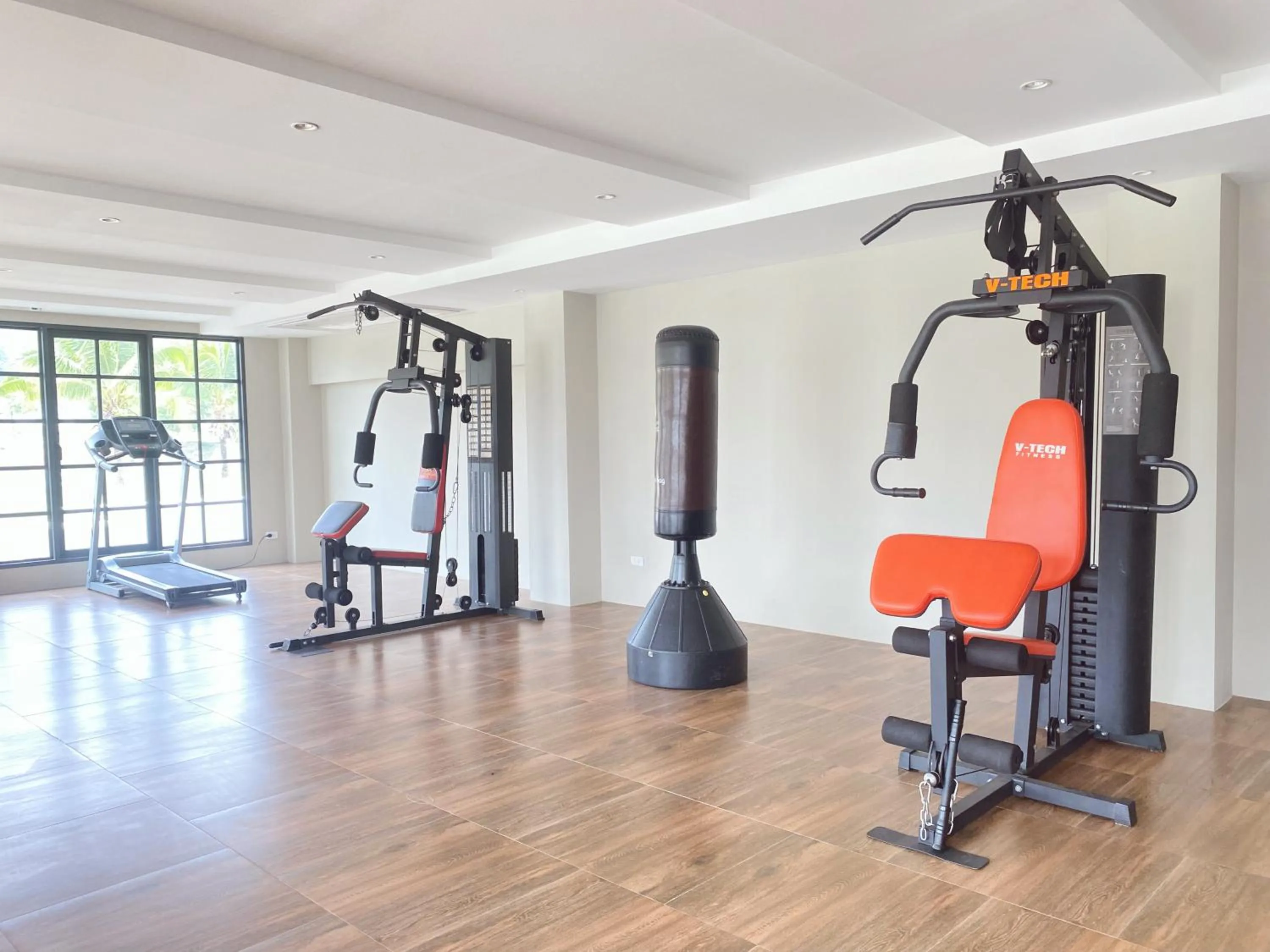Fitness centre/facilities in Grand Lord Hotel & Residence - Khao chi chan Pattaya