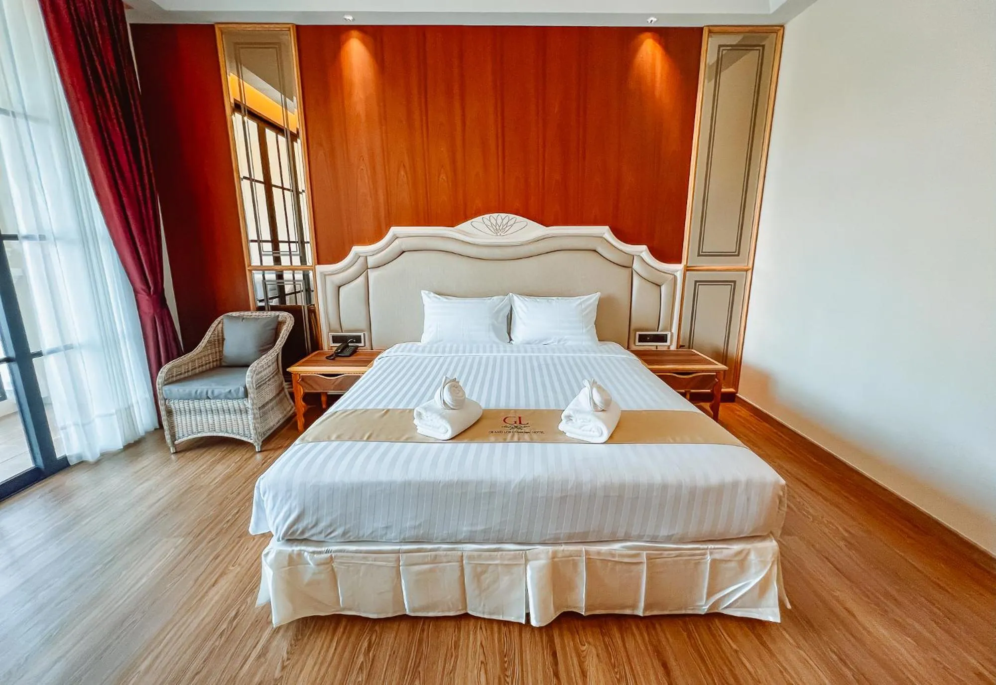 Bed in Grand Lord Hotel & Residence - Khao chi chan Pattaya