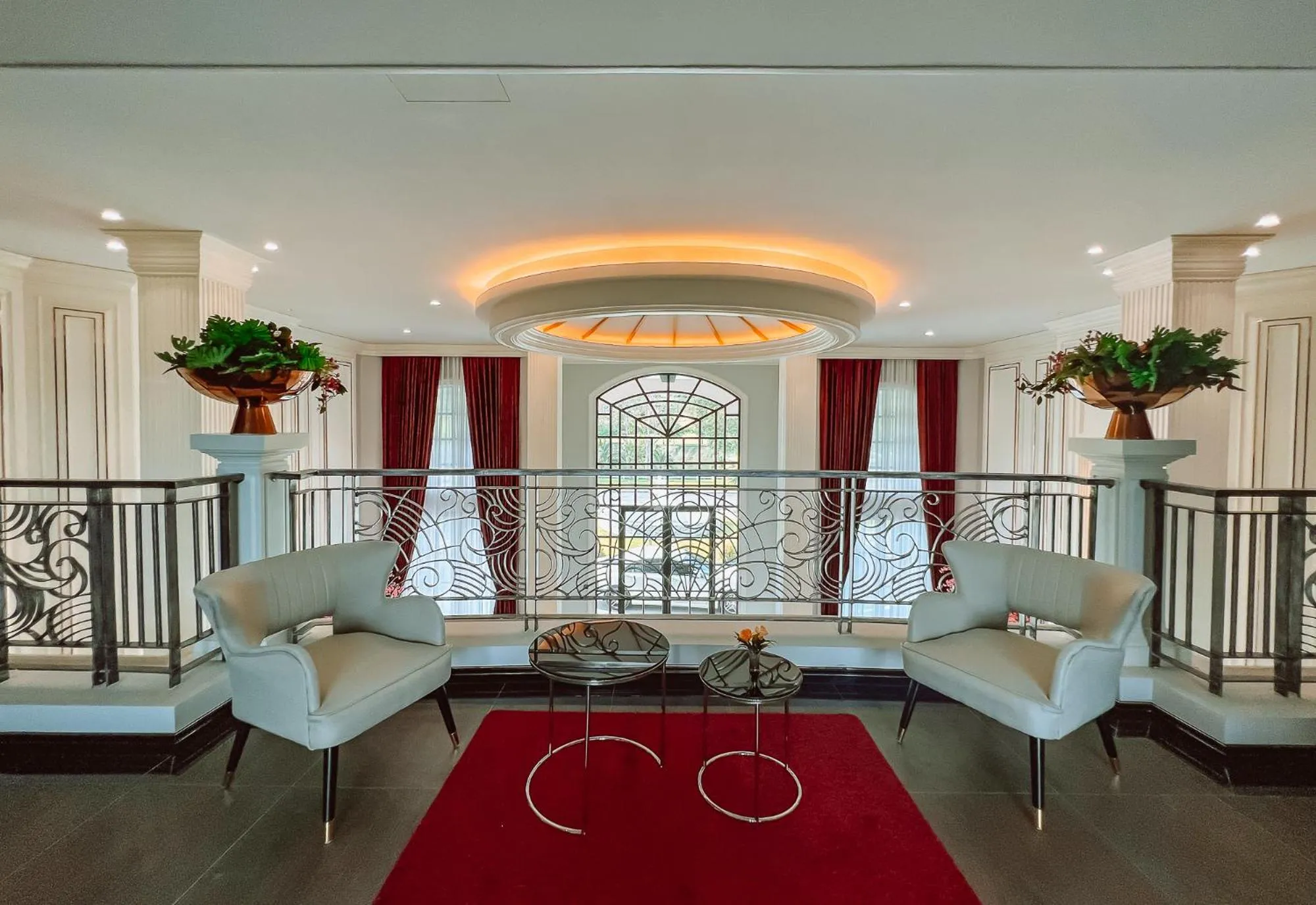 Lobby or reception in Grand Lord Hotel & Residence - Khao chi chan Pattaya