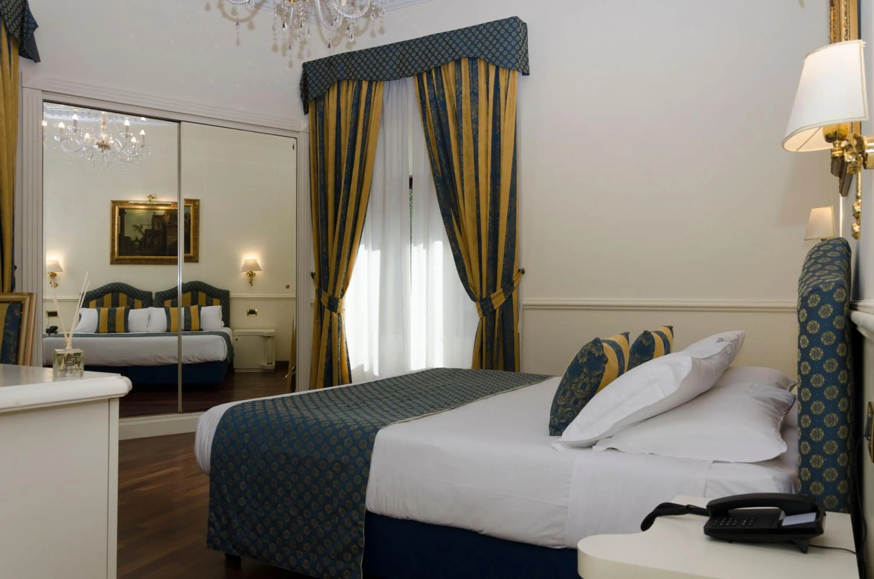 Bed in Hotel Traiano